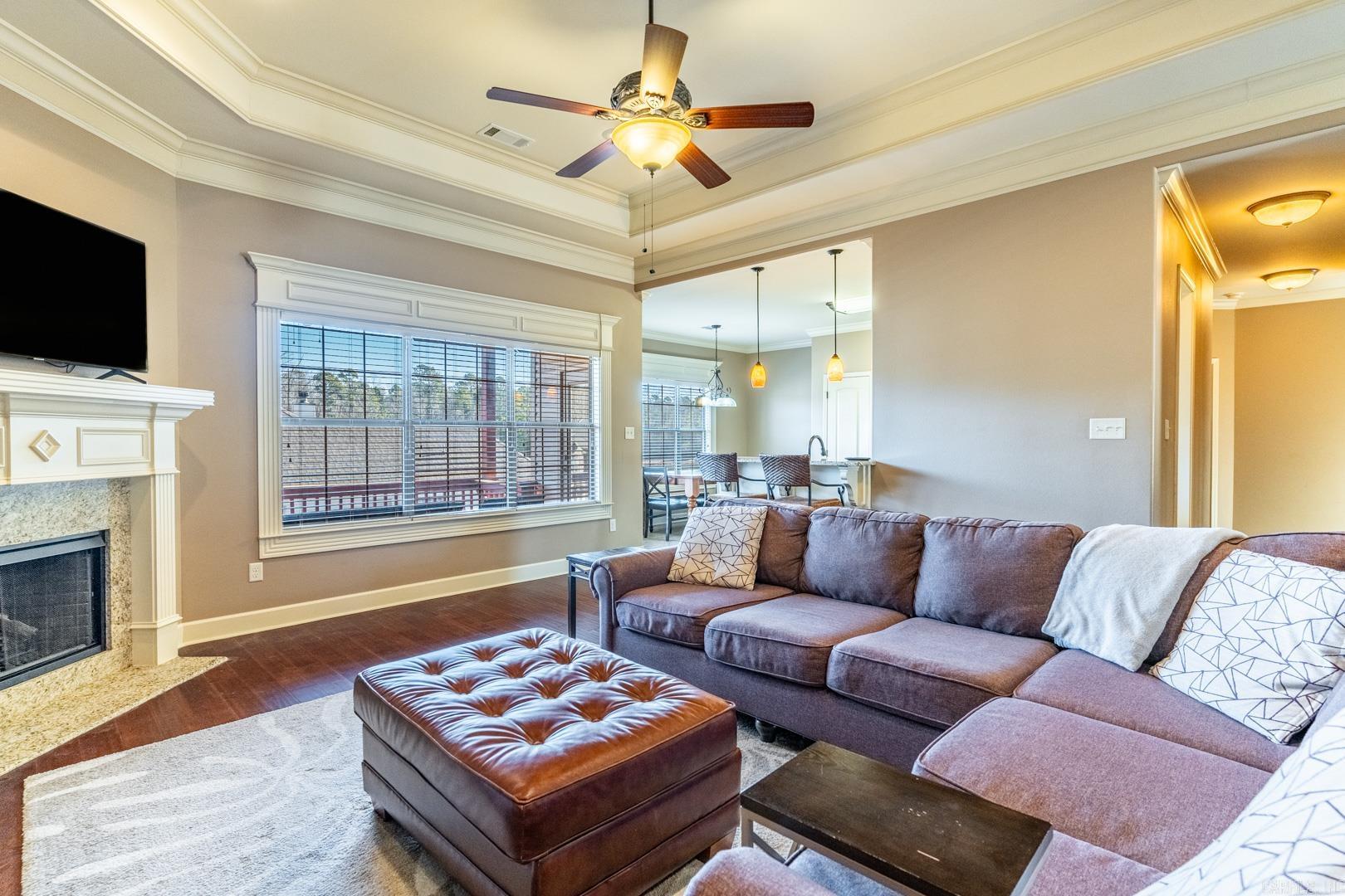 WATERS EDGE - Residential