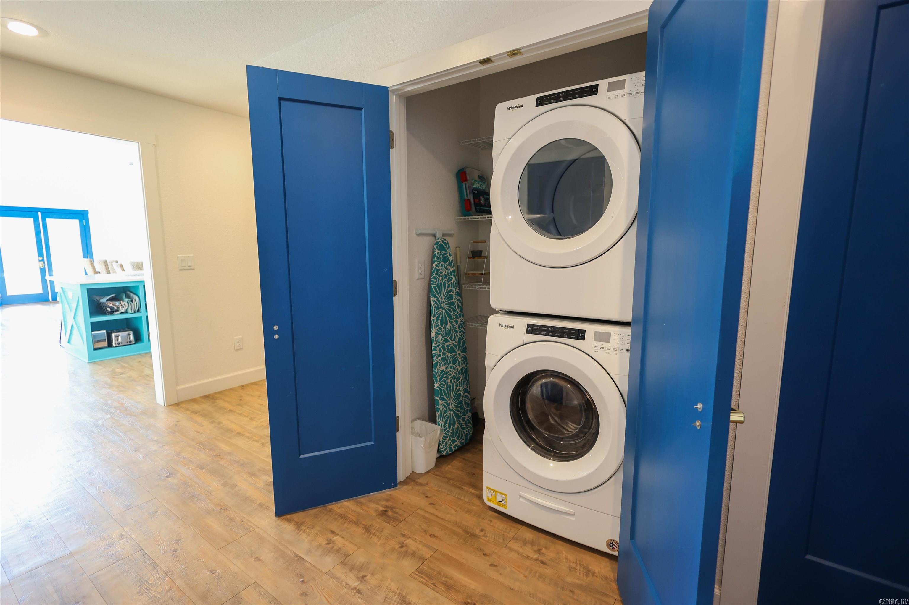 Jordans Bend at Caddos - Residential