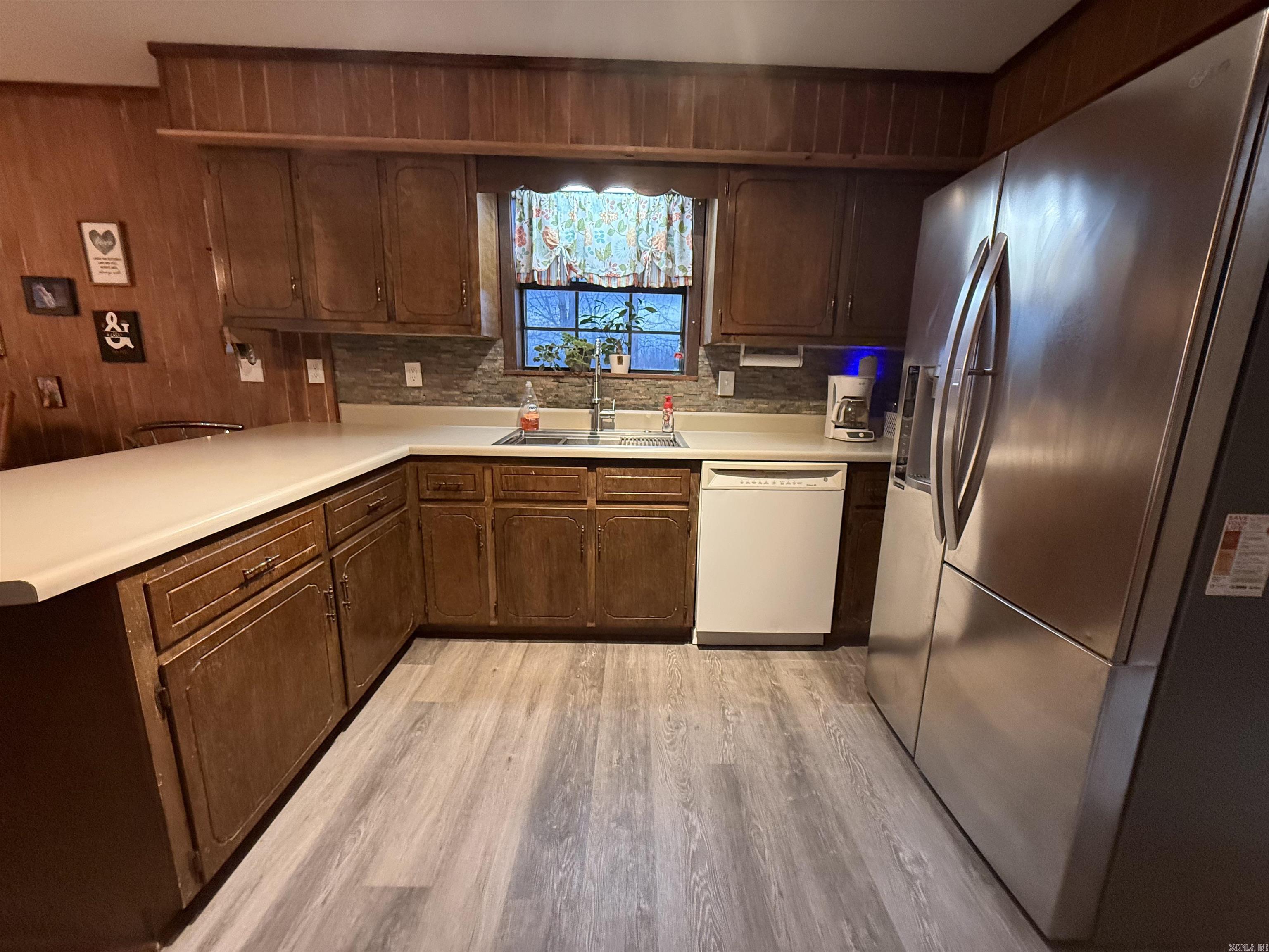 Newark M&B - Residential