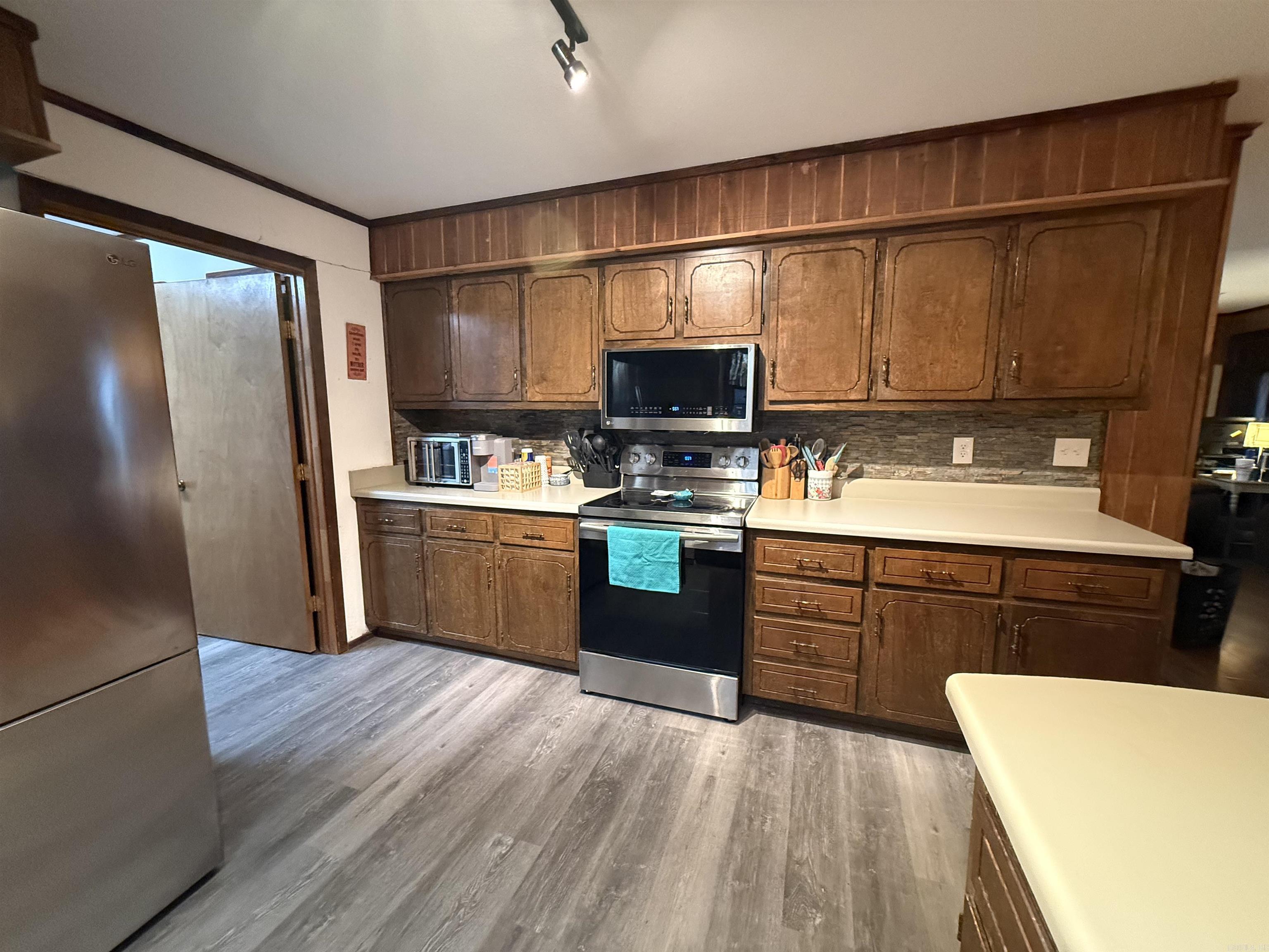 Newark M&B - Residential