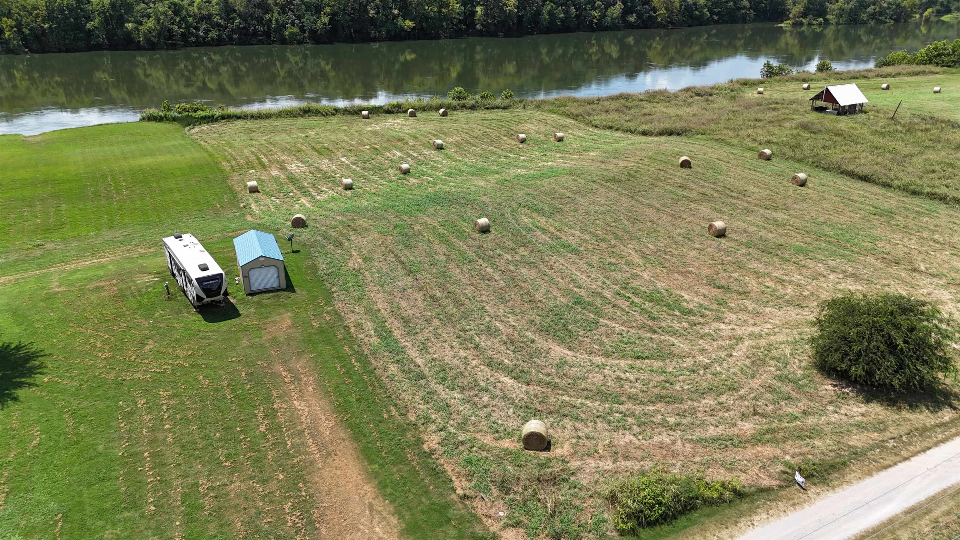 White River Run - Land