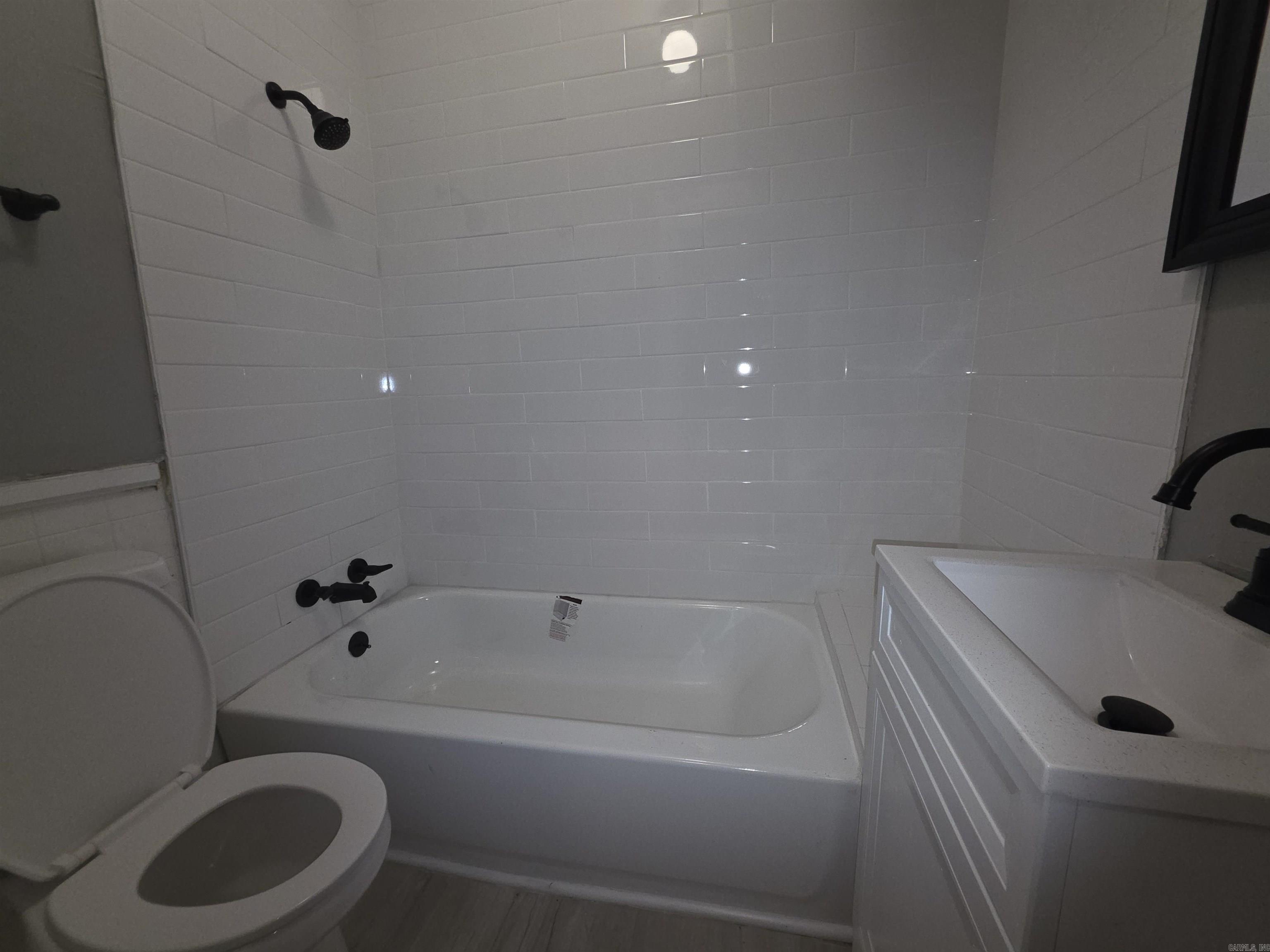 JULIE ADDN - NORTH LITTLE ROCK - Residential Lease