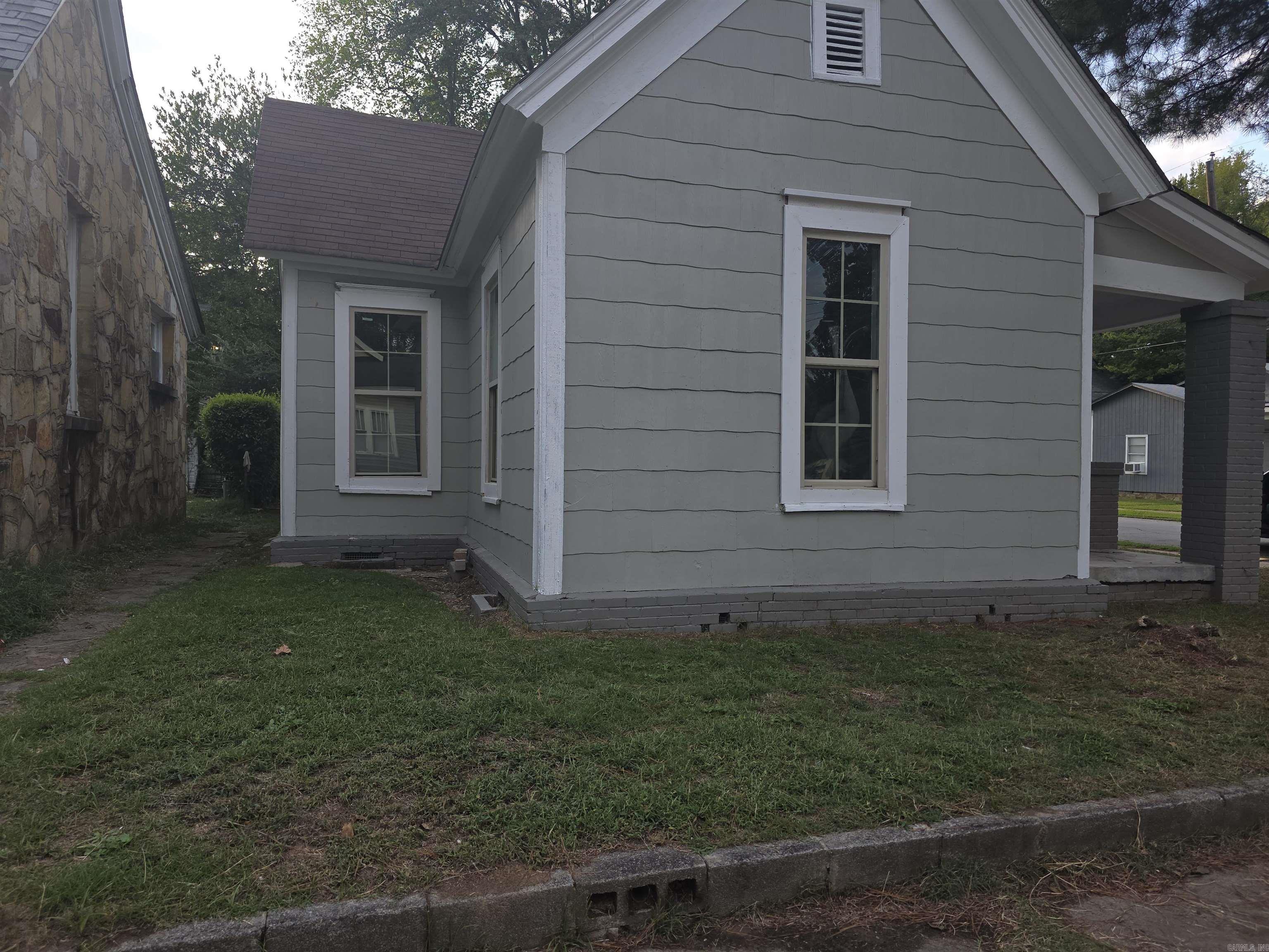 JULIE ADDN - NORTH LITTLE ROCK - Residential Lease