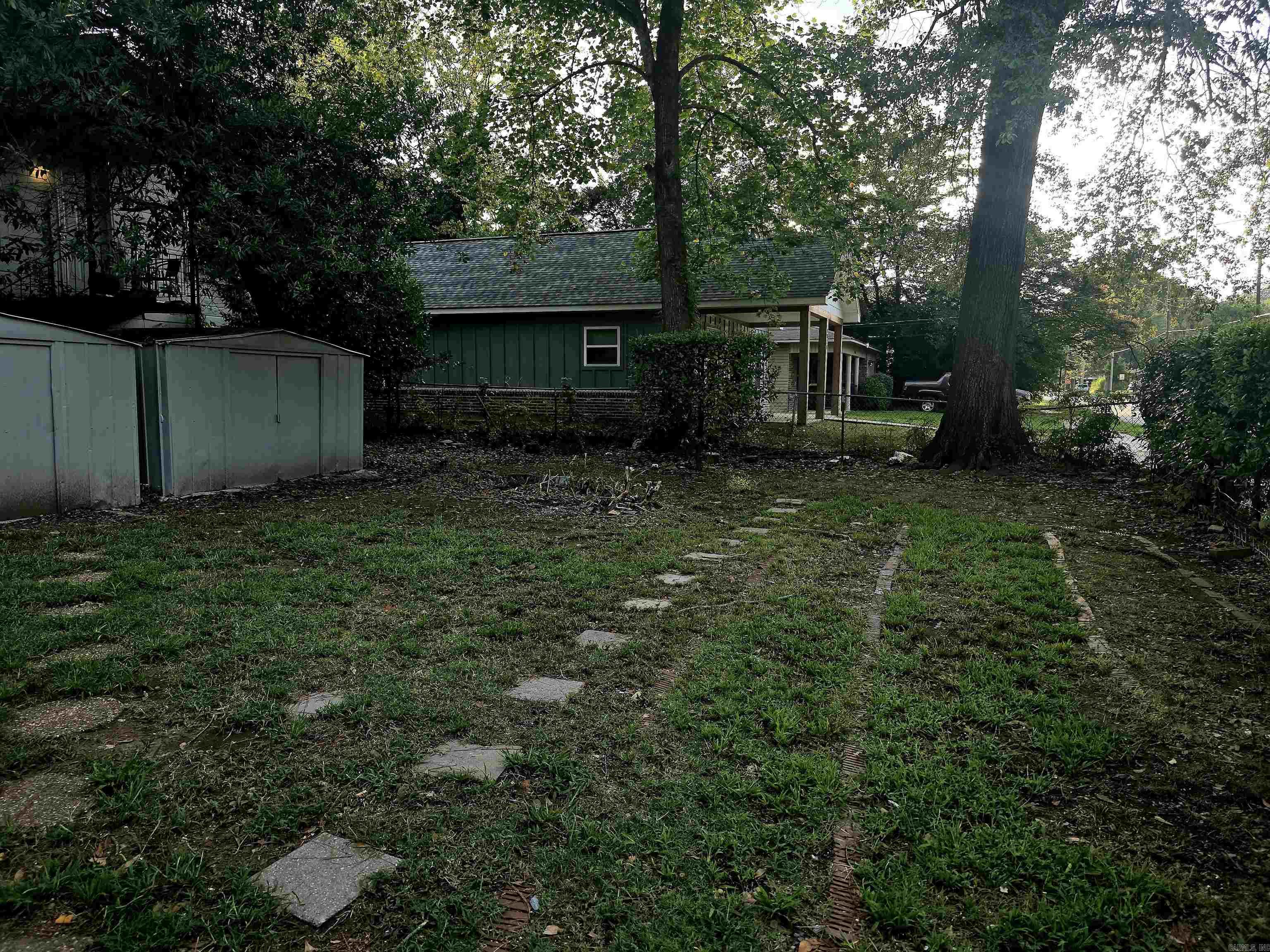 JULIE ADDN - NORTH LITTLE ROCK - Residential Lease