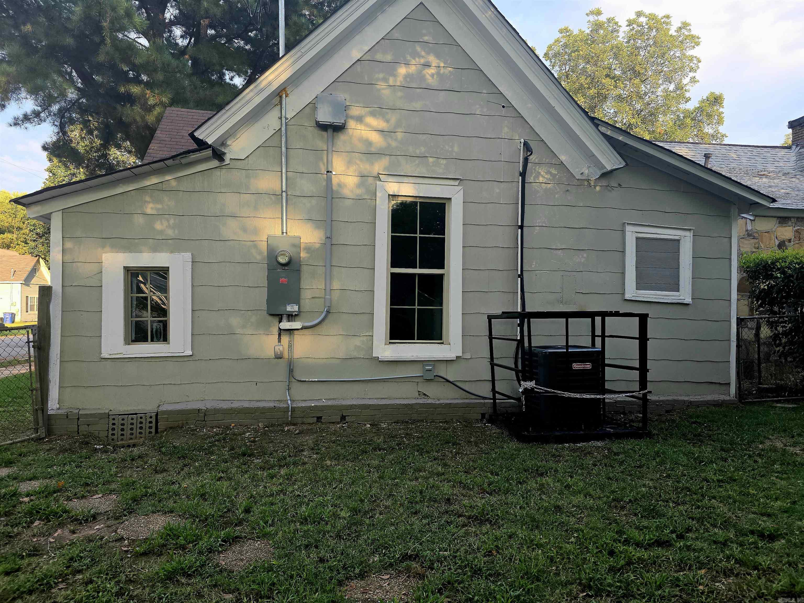 JULIE ADDN - NORTH LITTLE ROCK - Residential Lease