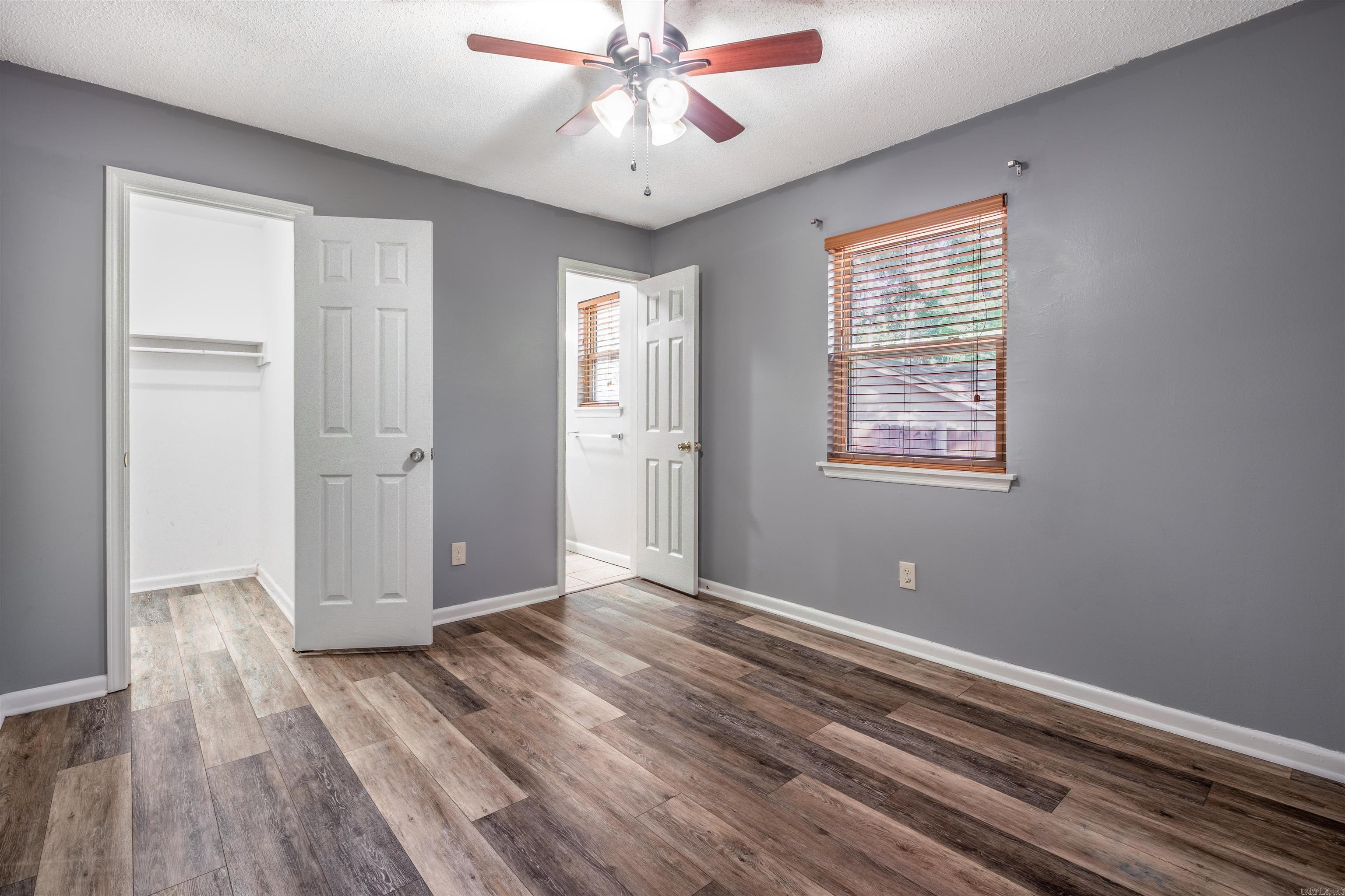 Twin Lakes - Residential