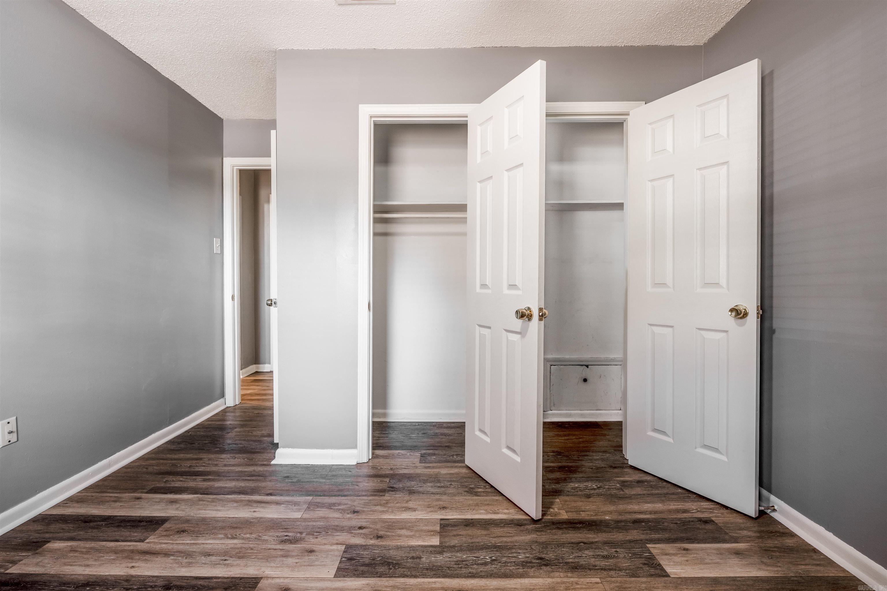 Twin Lakes - Residential