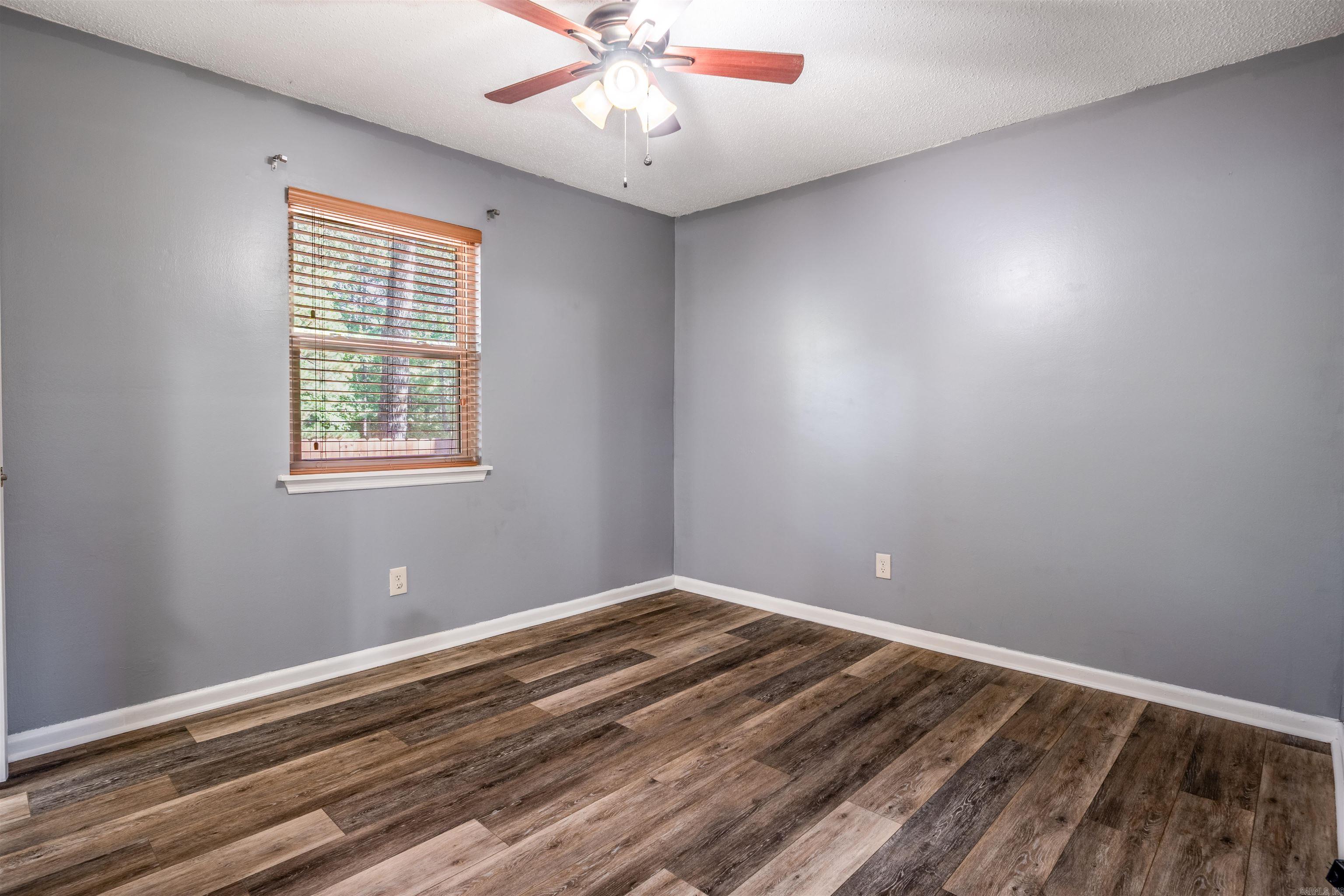 Twin Lakes - Residential