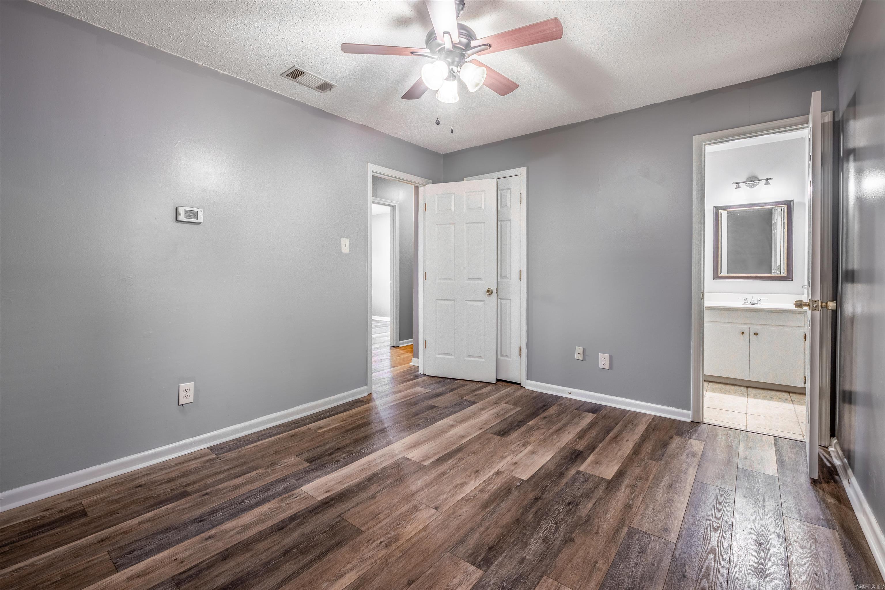 Twin Lakes - Residential