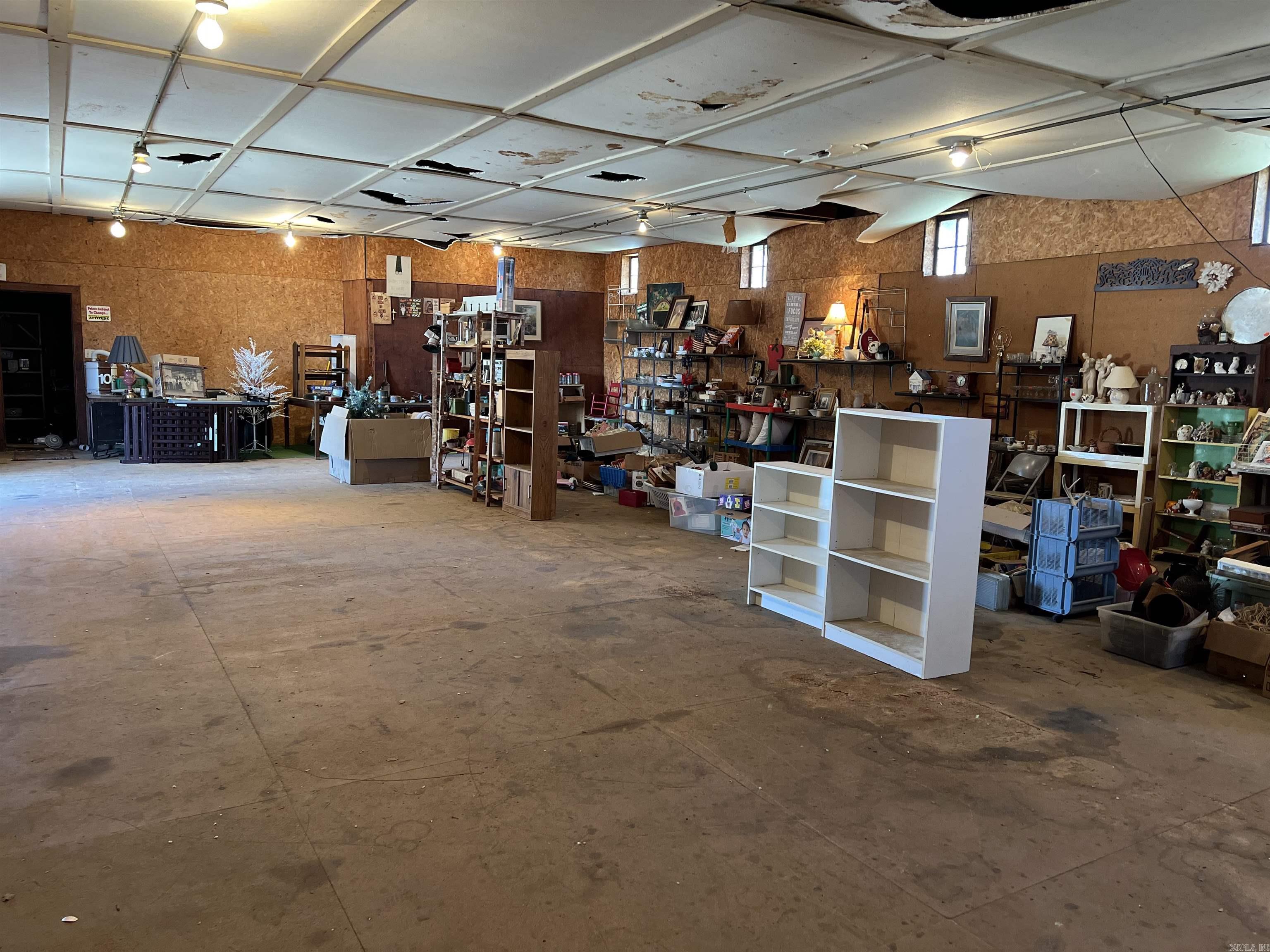 Owosso - Commercial Sale