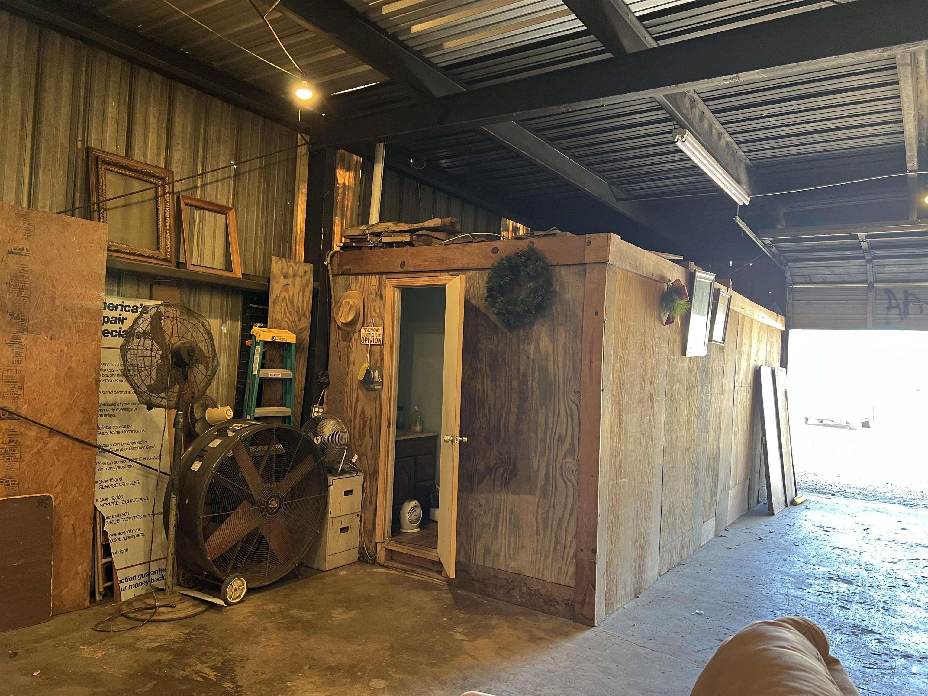 Owosso - Commercial Sale