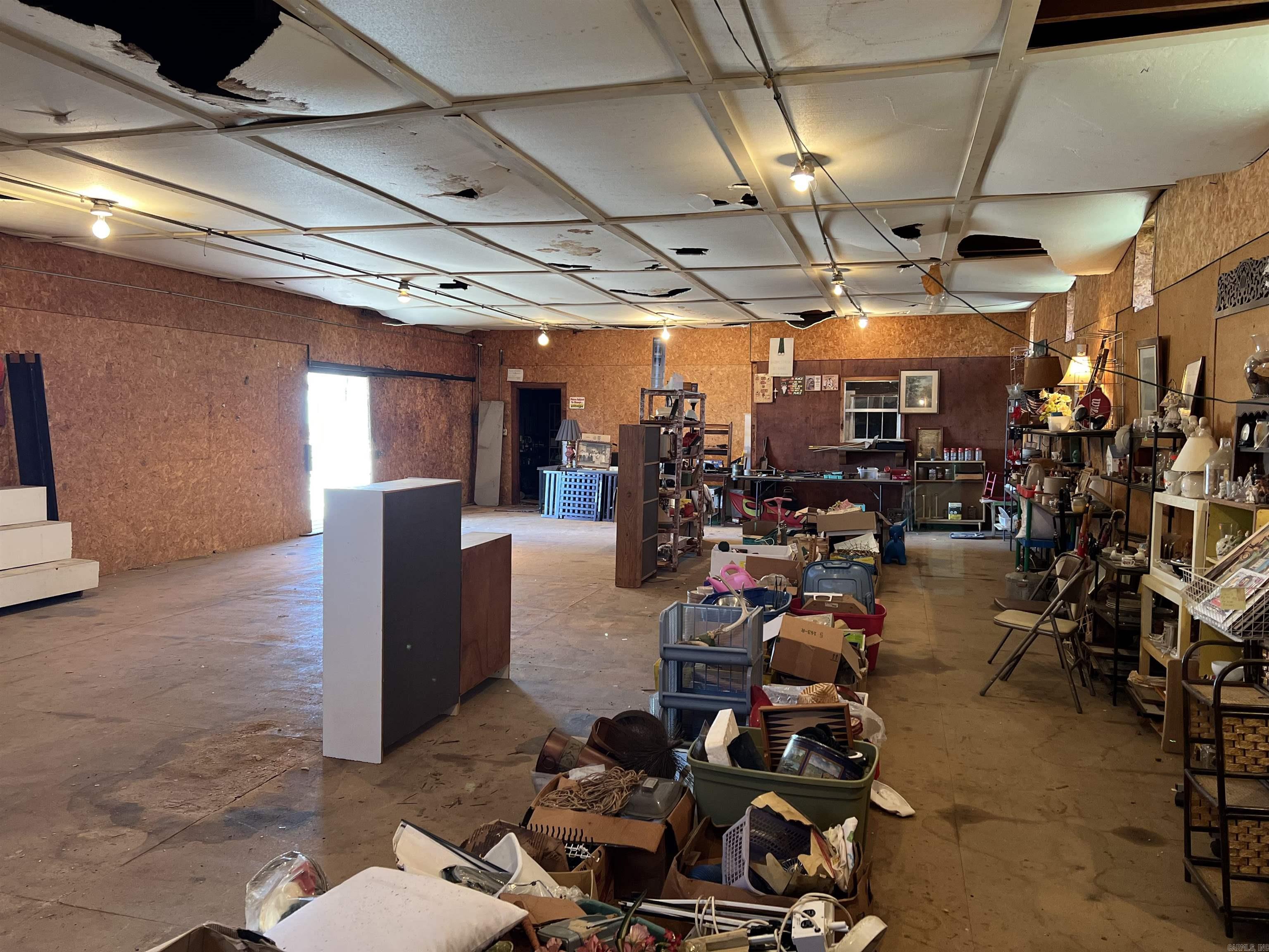 Owosso - Commercial Sale