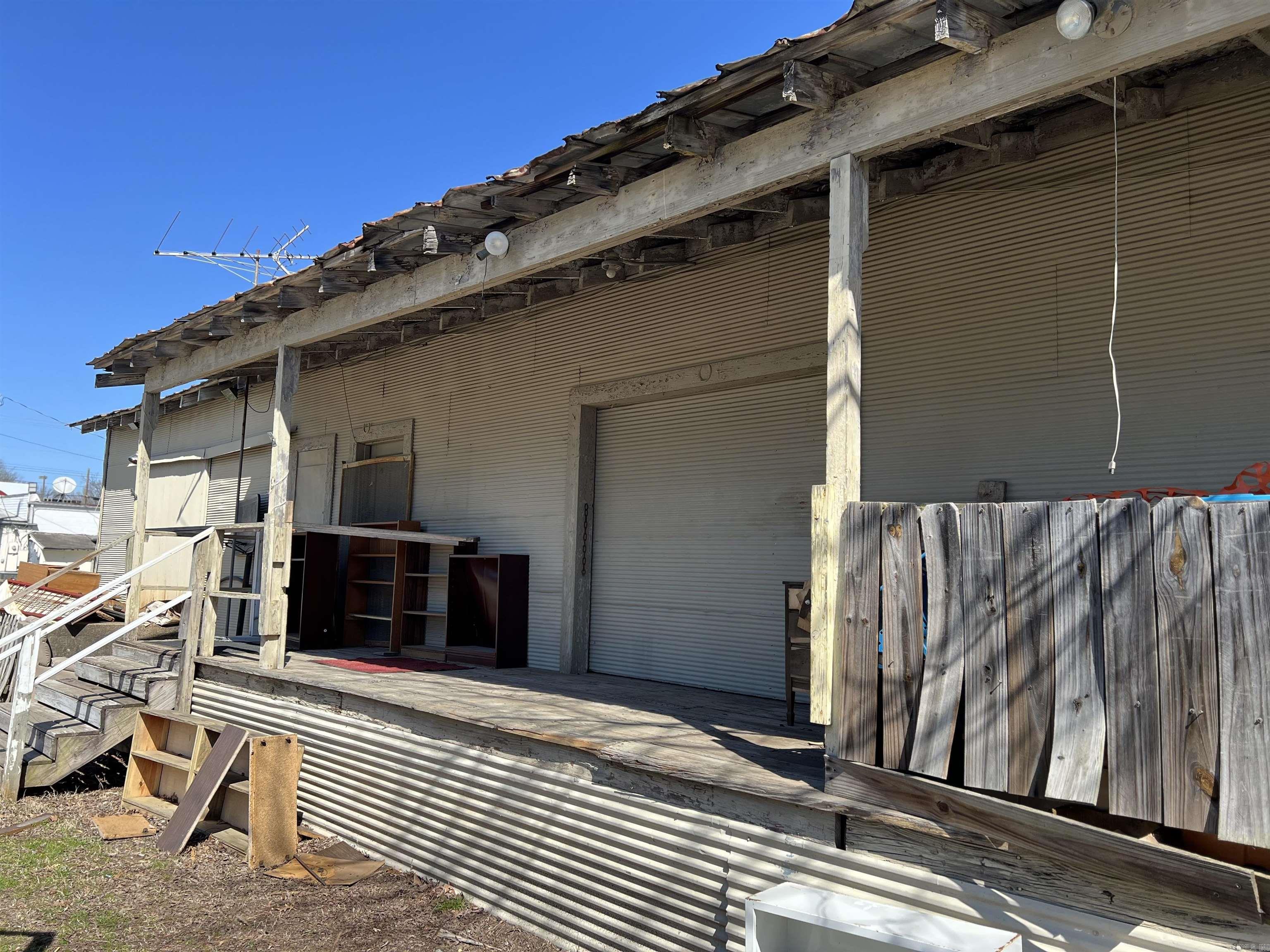 Owosso - Commercial Sale