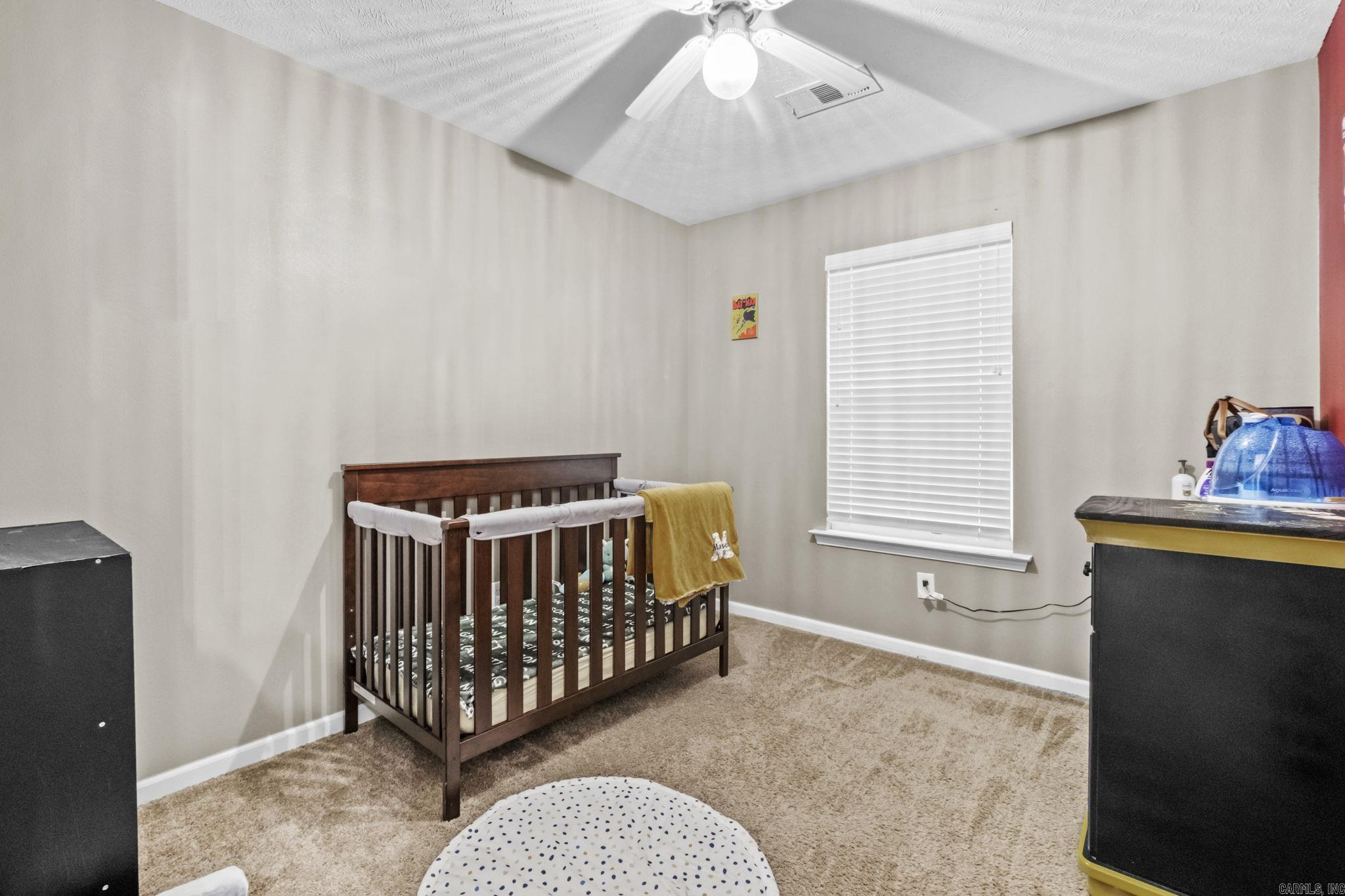 GOLDEN MEADOWS - Residential