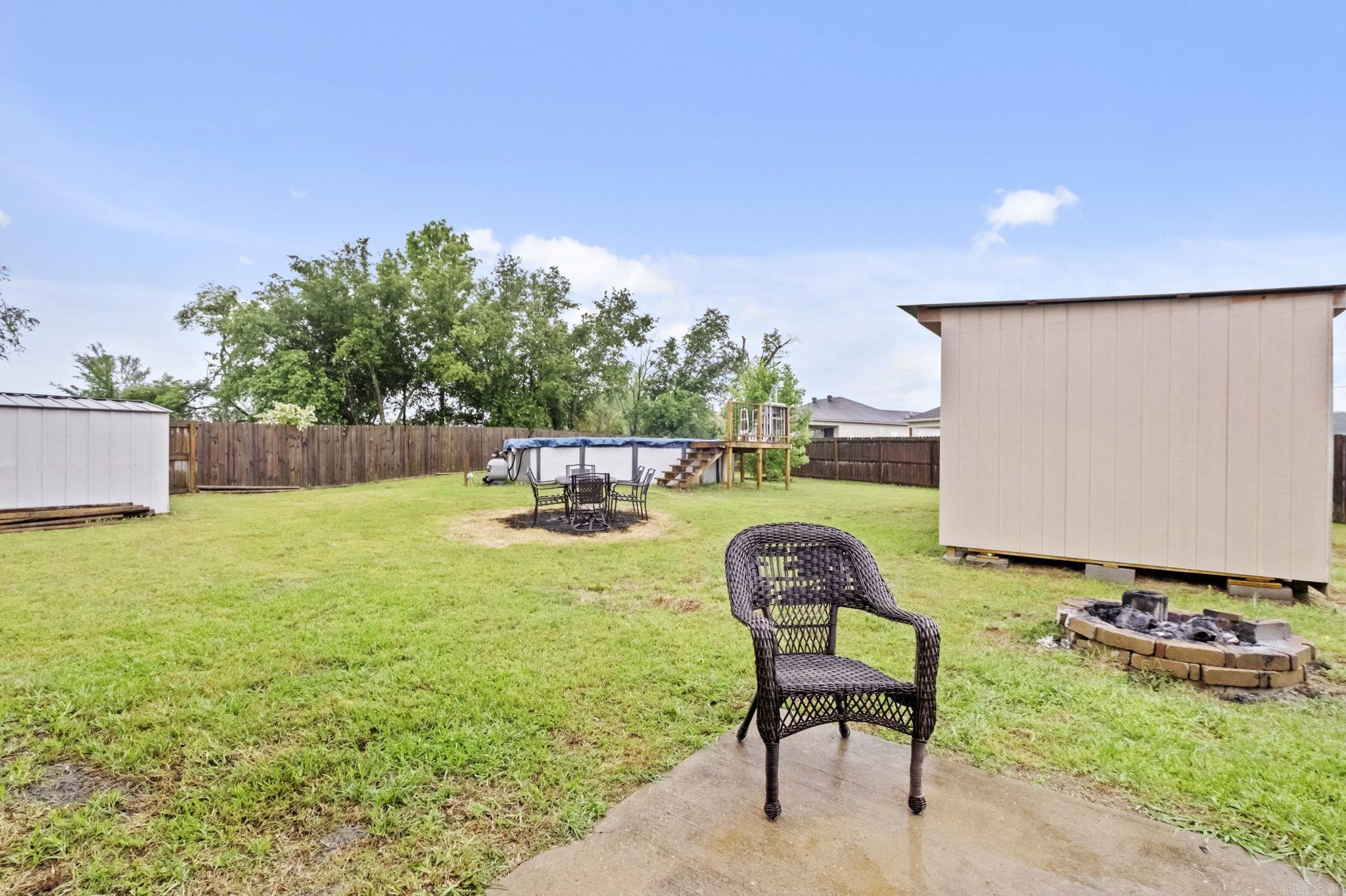 GOLDEN MEADOWS - Residential