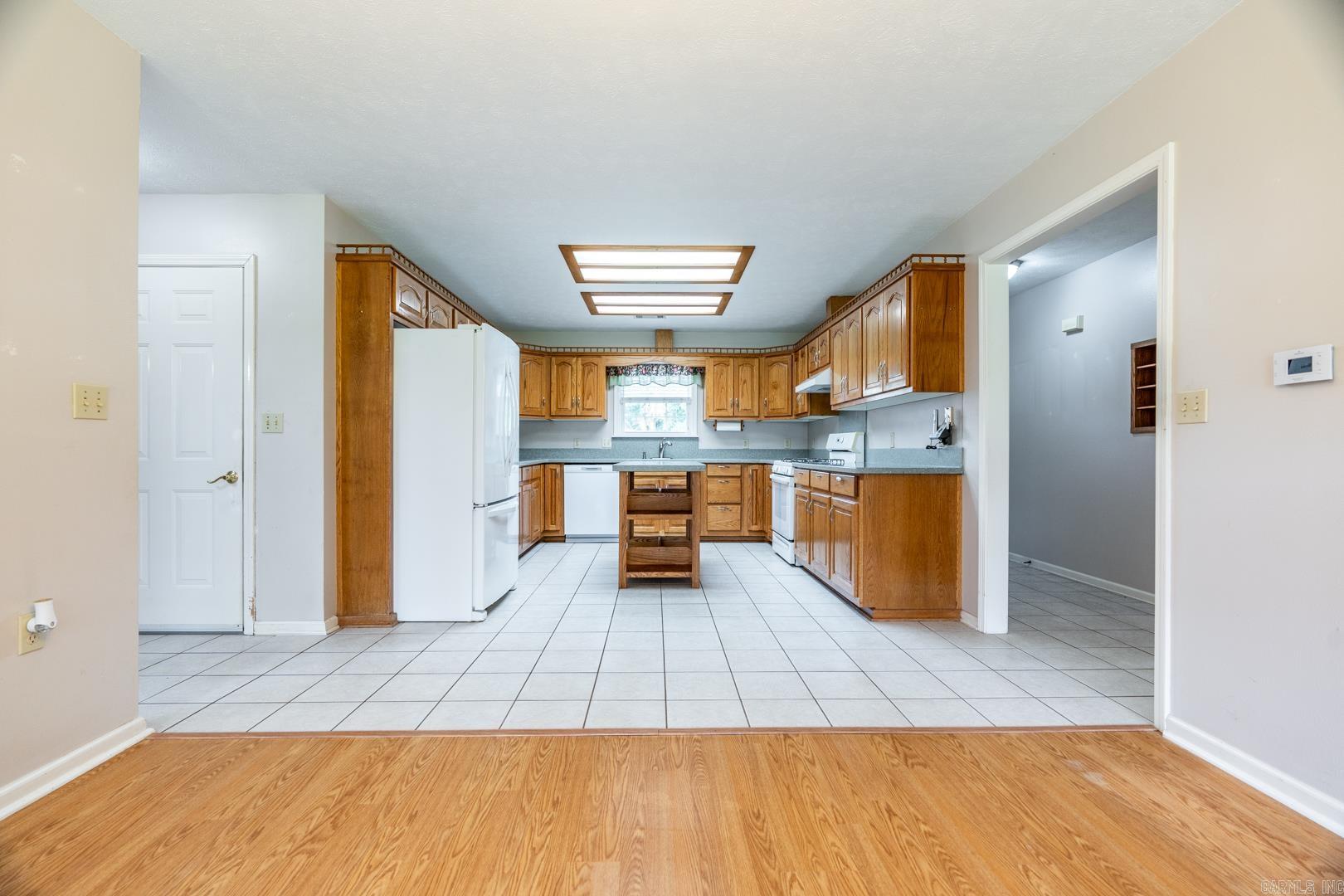 BROADMOOR - Residential