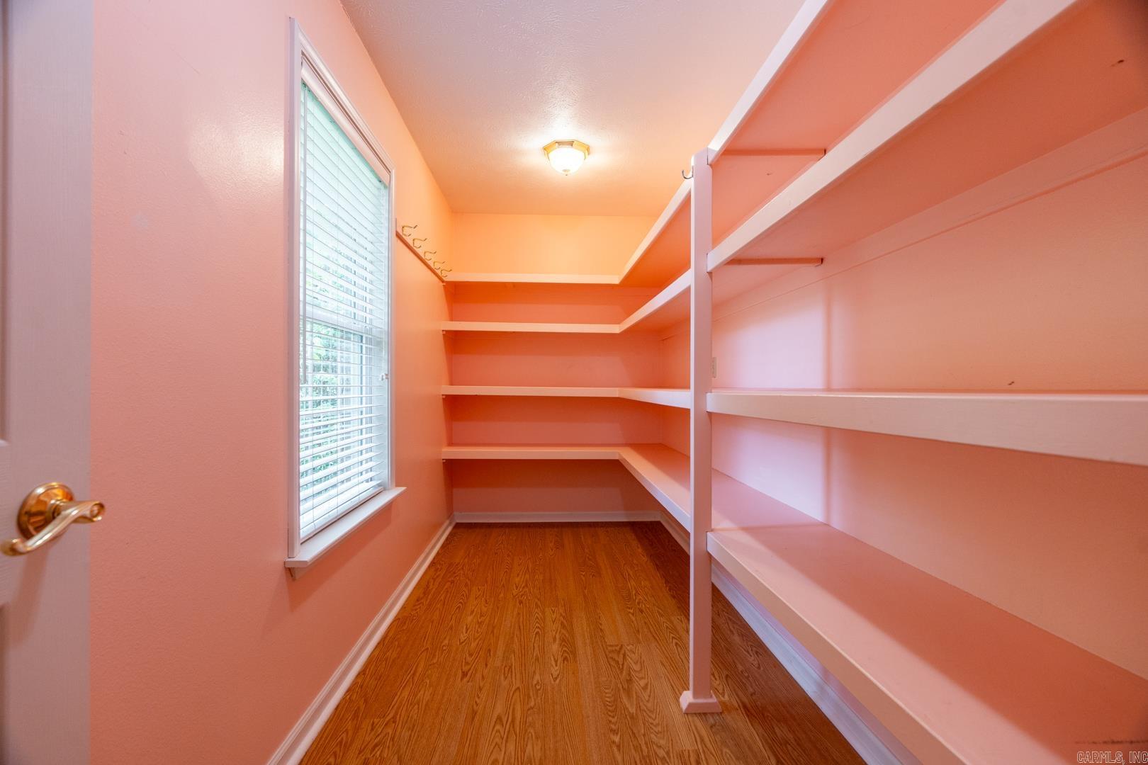 BROADMOOR - Residential