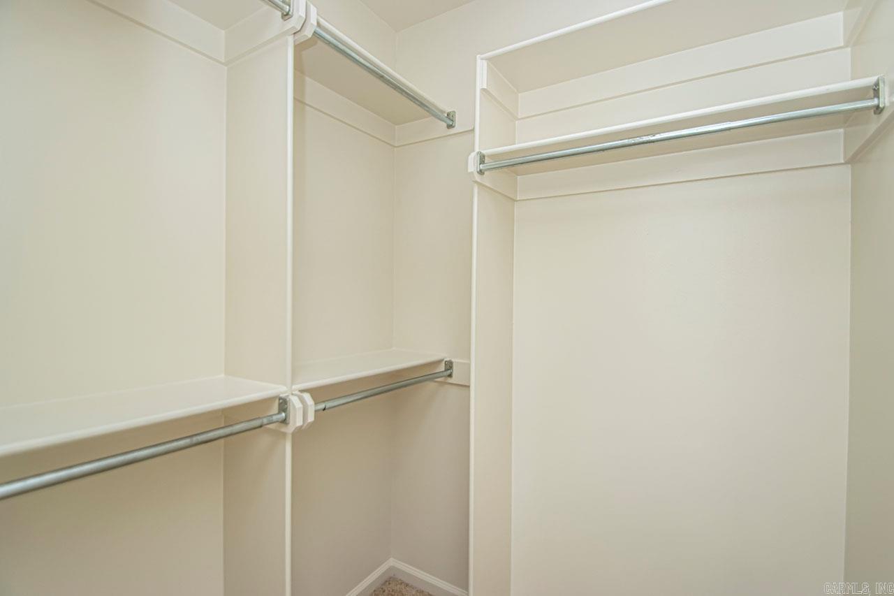 BRIARSTONE - Residential