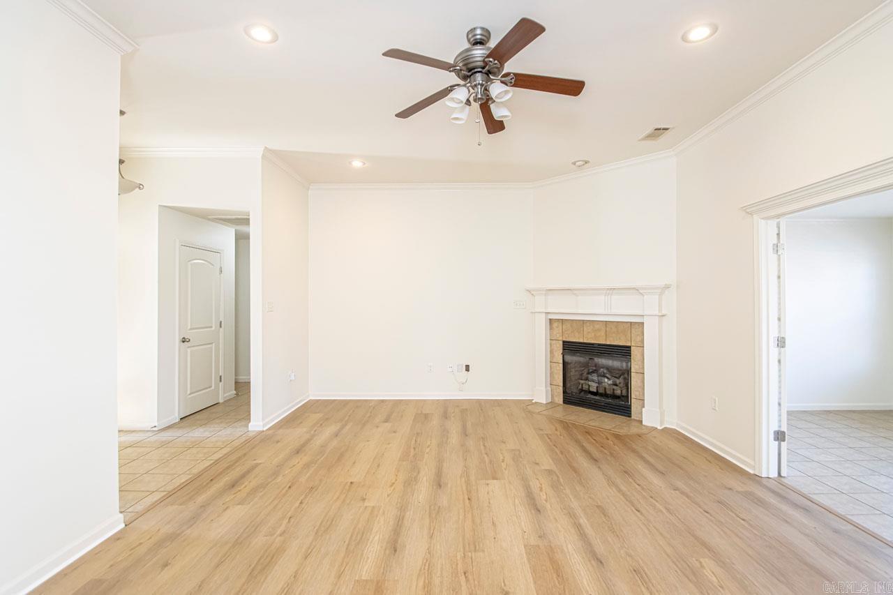 BRIARSTONE - Residential