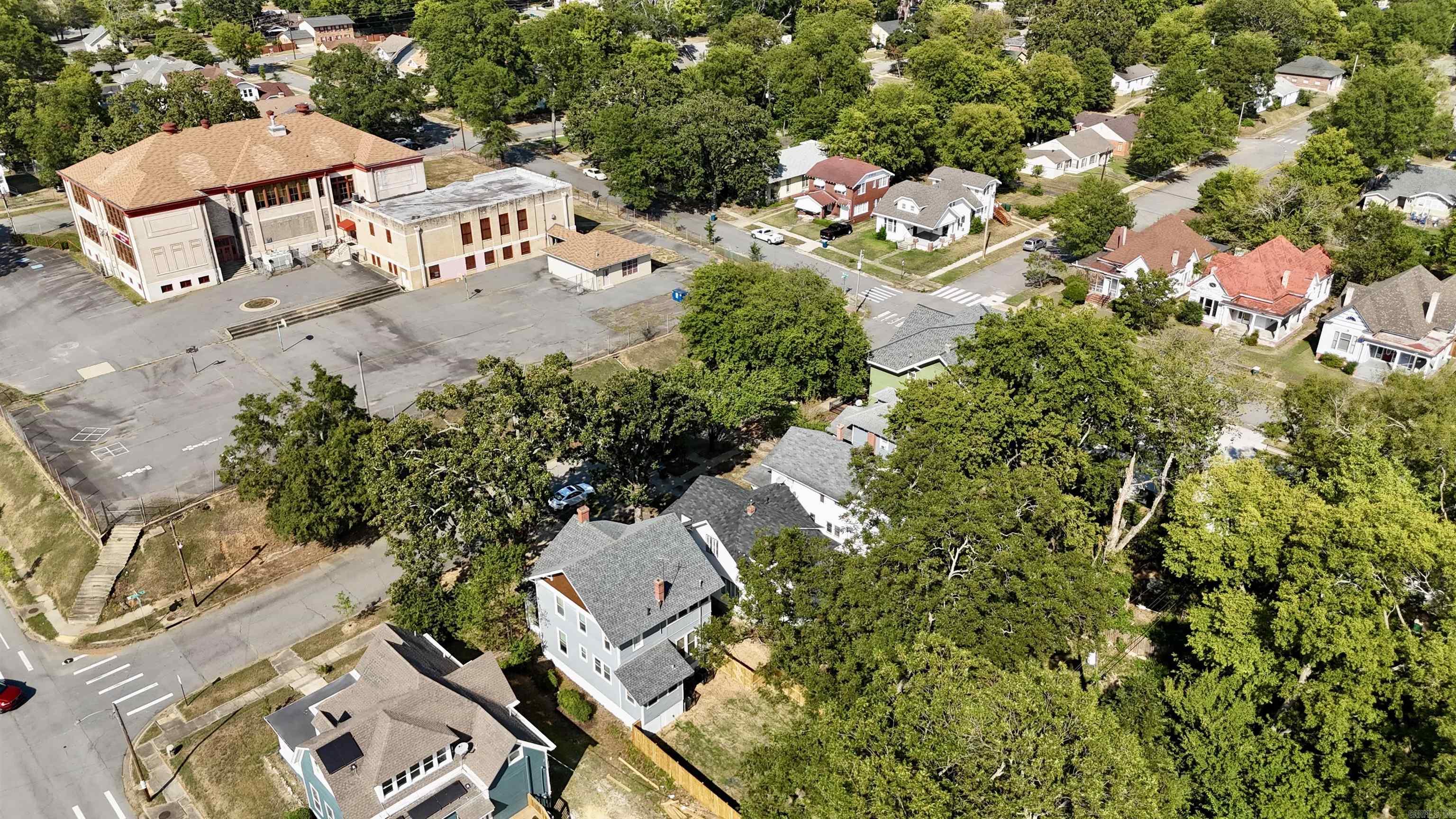 Weldon E Wrights - Residential