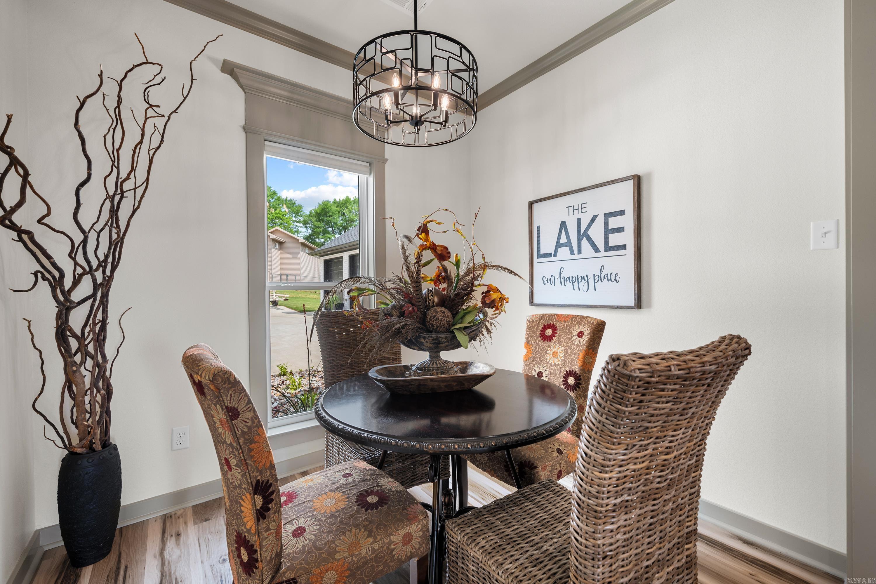 Lakeside Gardens - Residential