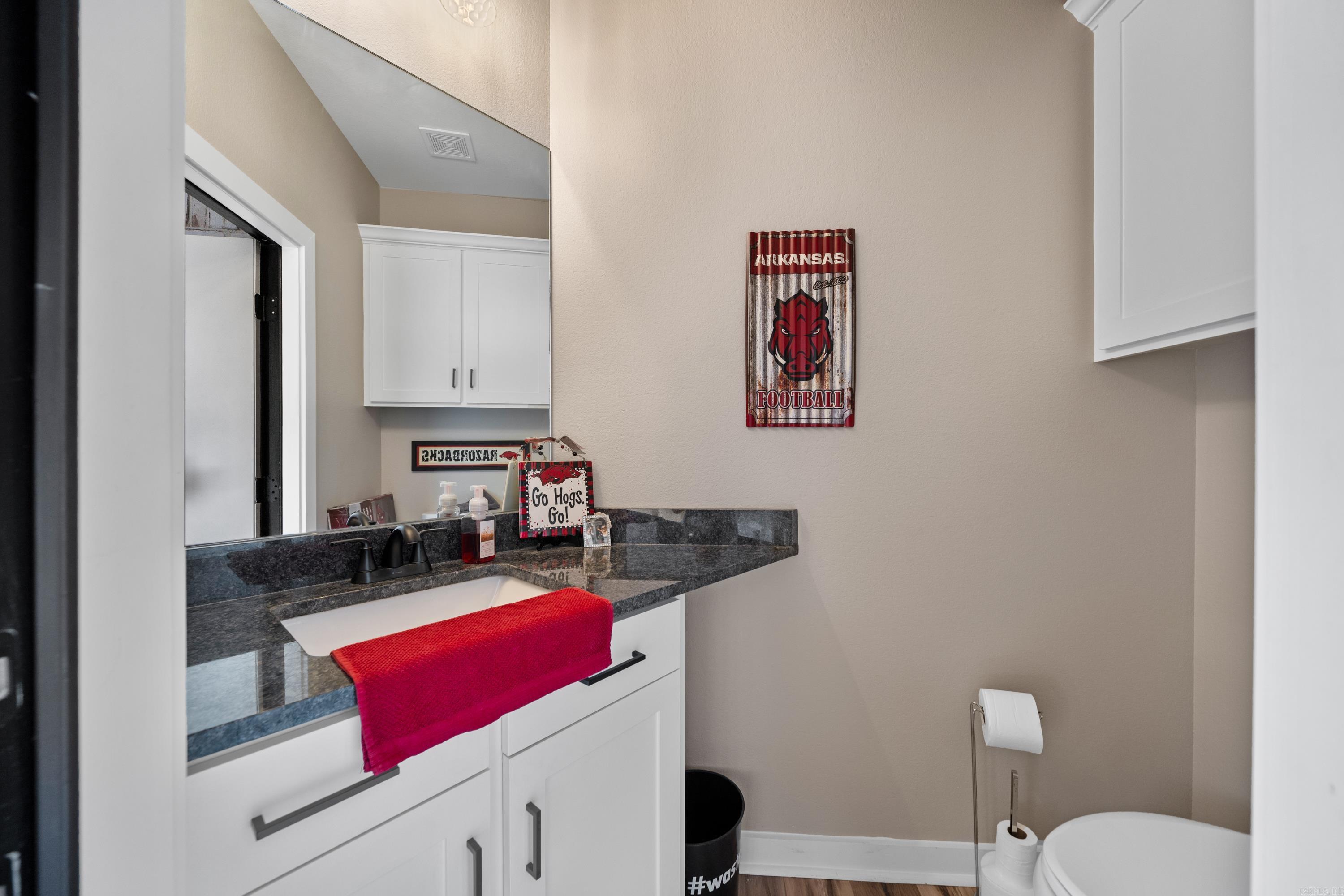 Lakeside Gardens - Residential