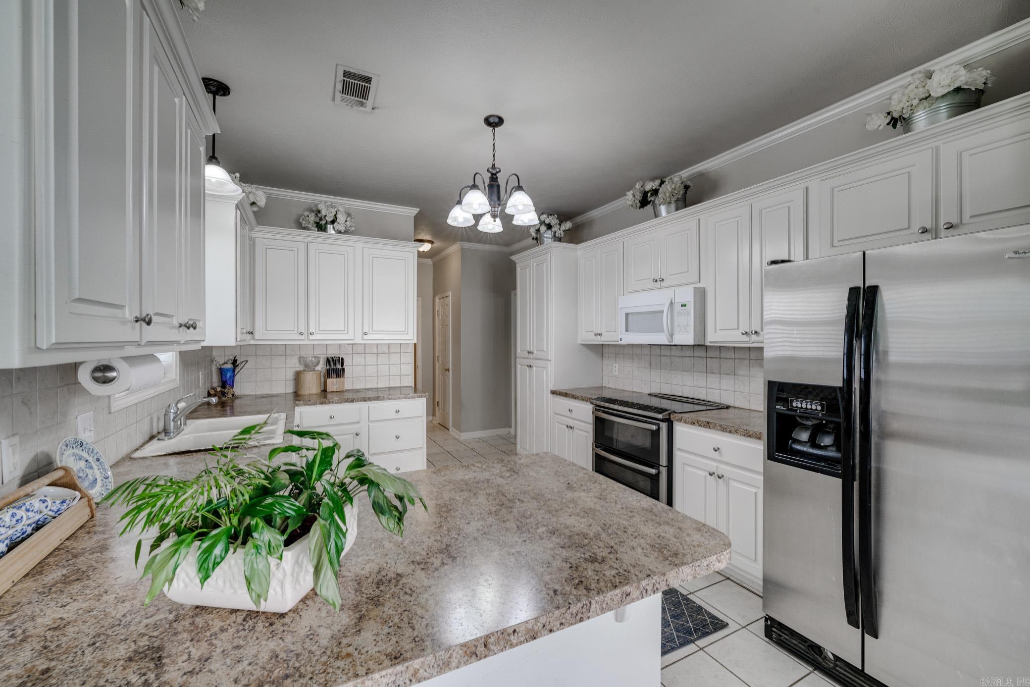 DARK FOREST PLACE - Residential