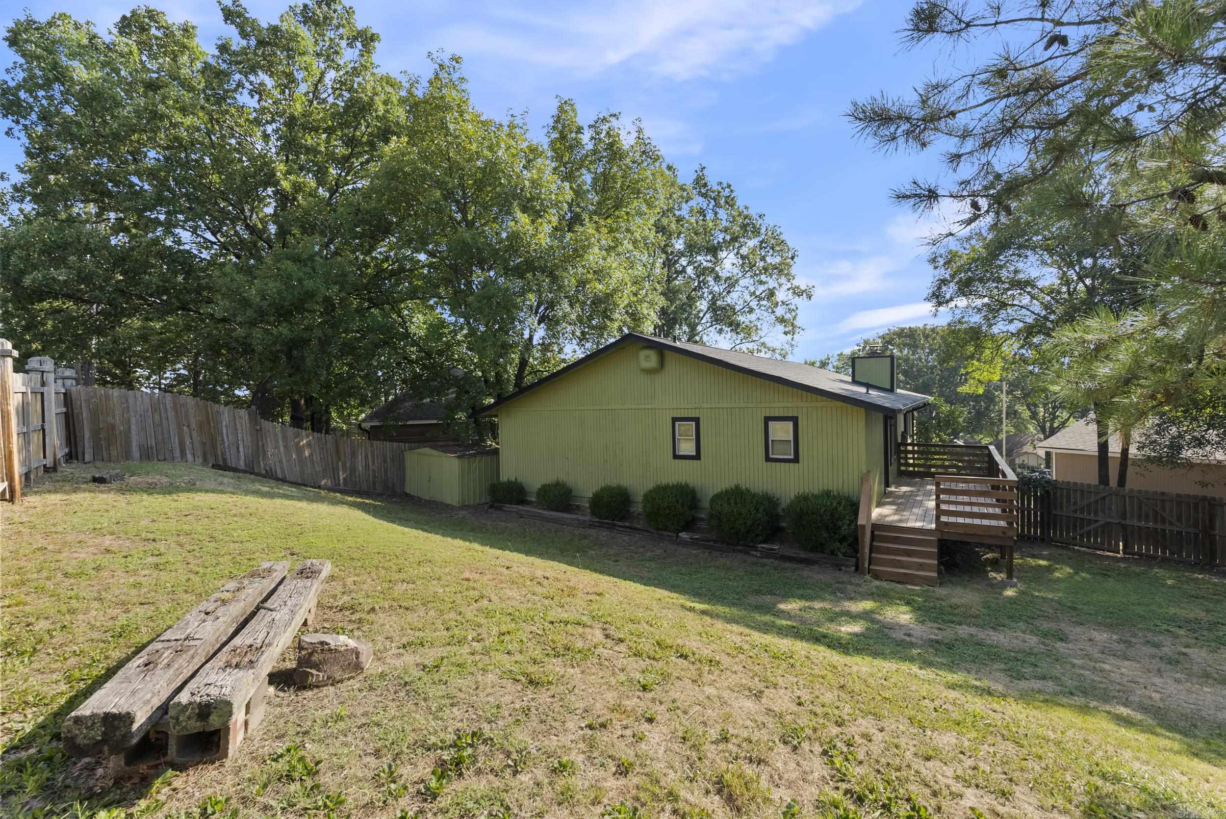 RANDOM OAKS VLY TO COOK MTN VG - Residential