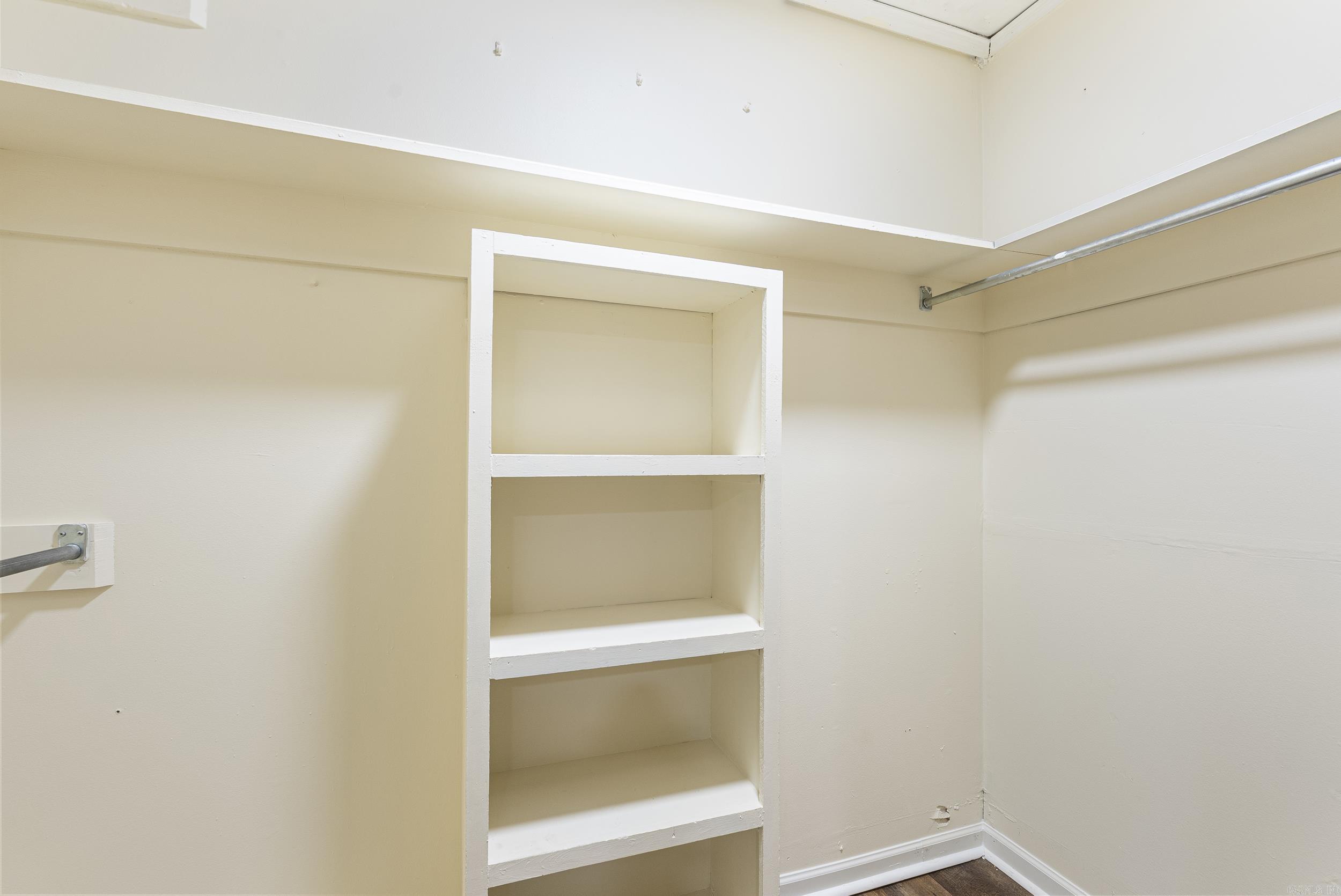 RANDOM OAKS VLY TO COOK MTN VG - Residential