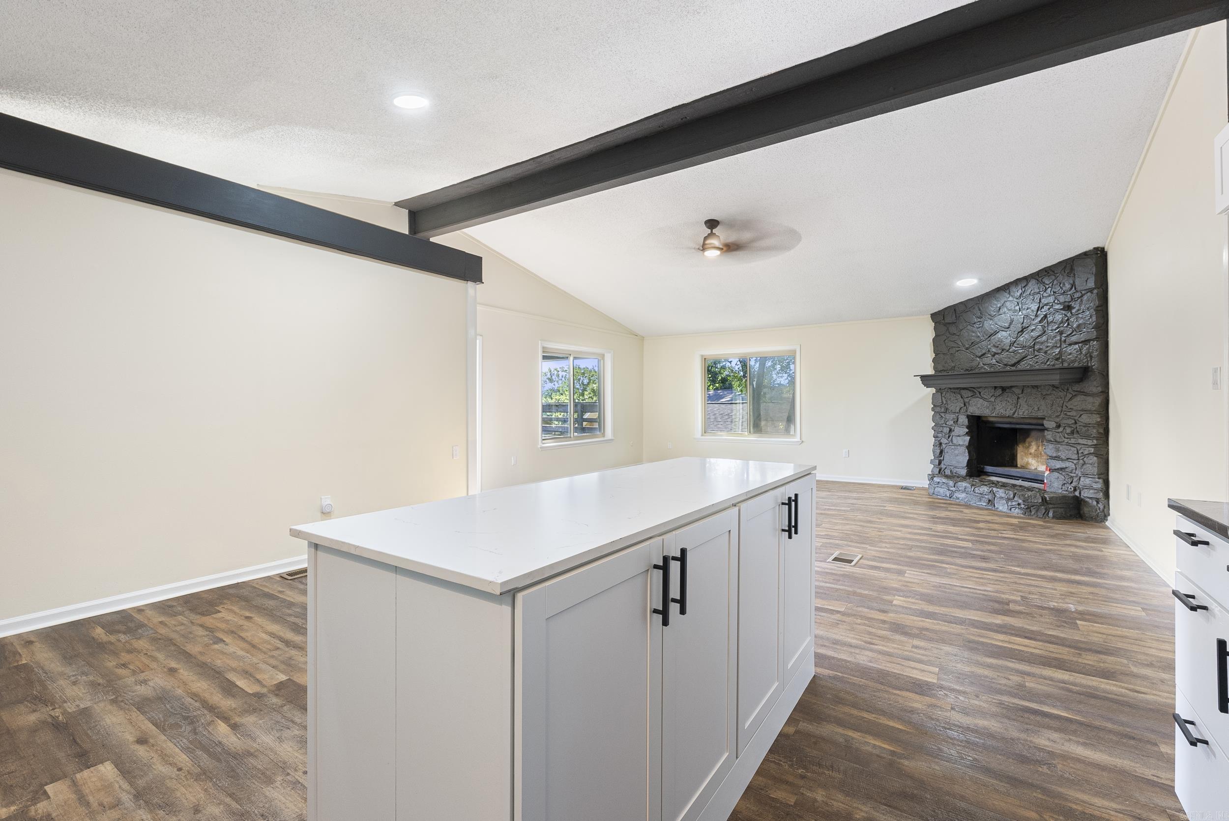 RANDOM OAKS VLY TO COOK MTN VG - Residential