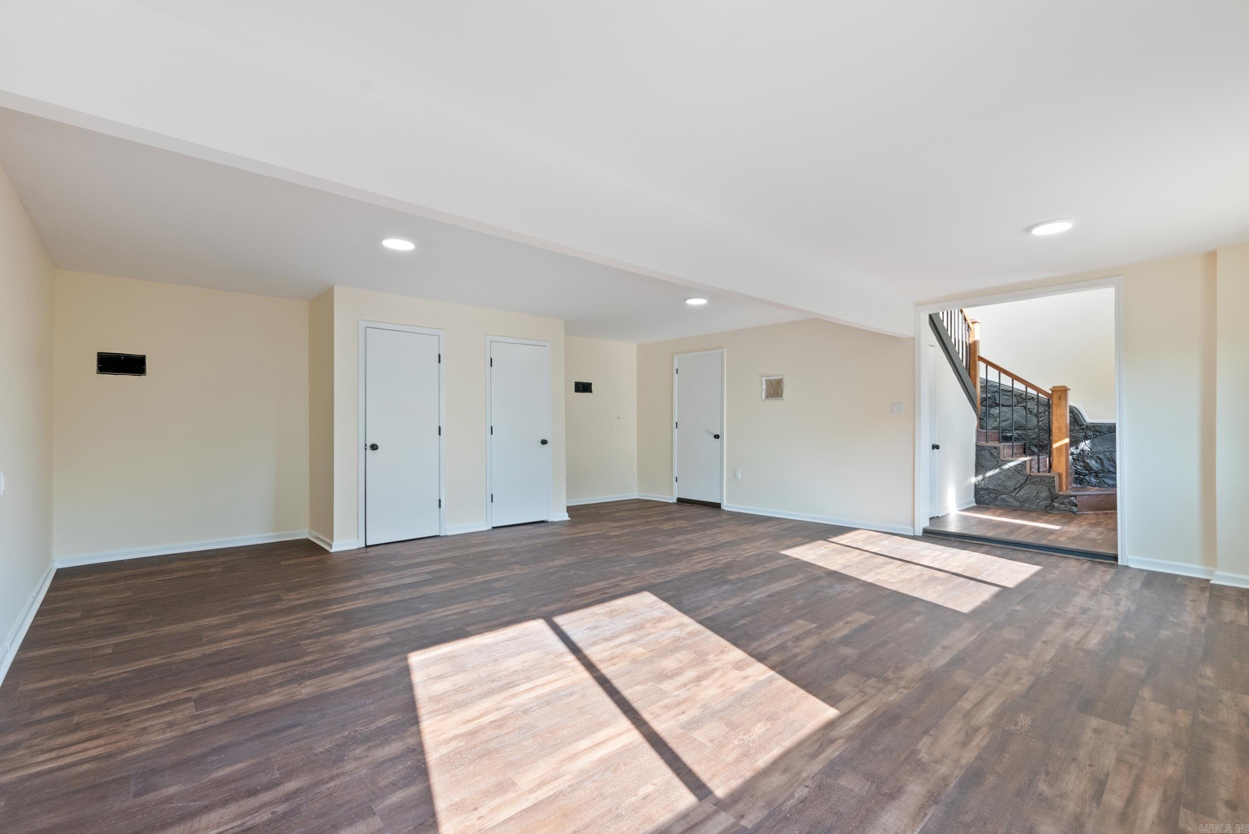 RANDOM OAKS VLY TO COOK MTN VG - Residential