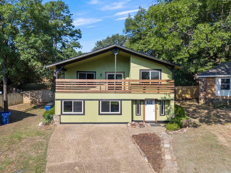 Three bedroom, two bath, living room and bonus family room. Recently renovated with new roof, new HVAC, new flooring, new laundry room, new master bathroom, new kitchen, all new outlets, light switches and lighting.