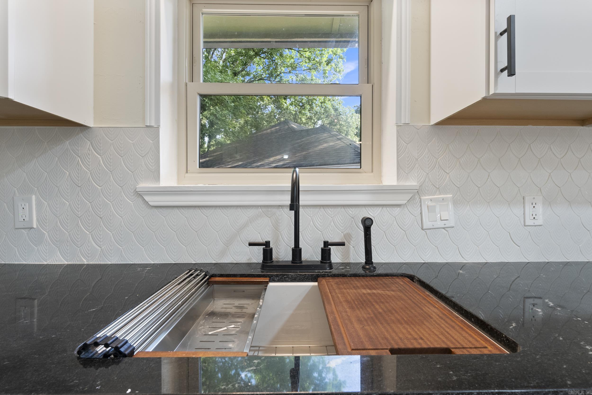 RANDOM OAKS VLY TO COOK MTN VG - Residential