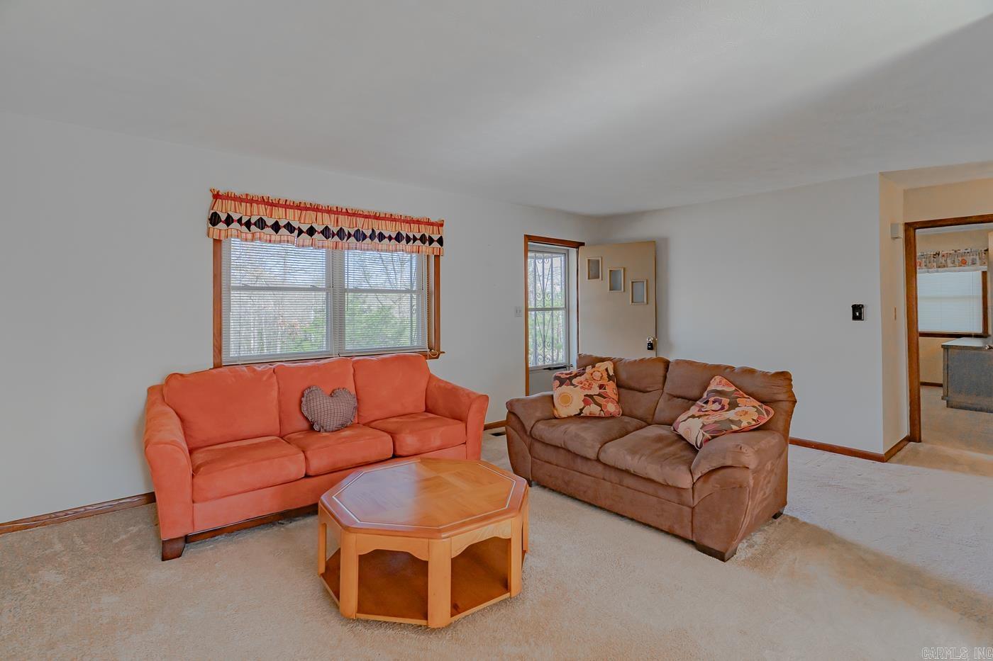 PINE RIDGE - Residential