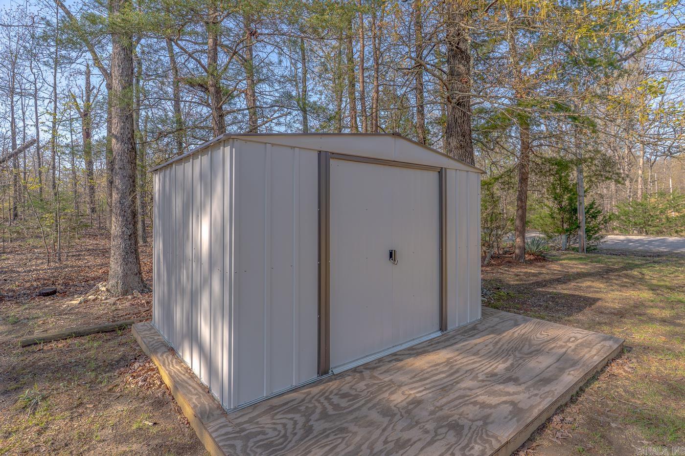 PINE RIDGE - Residential