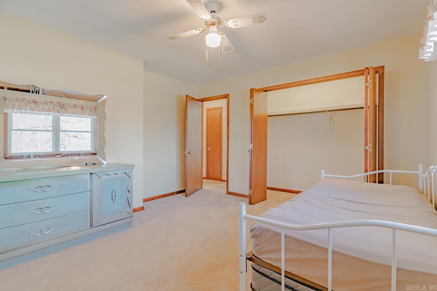 PINE RIDGE - Residential