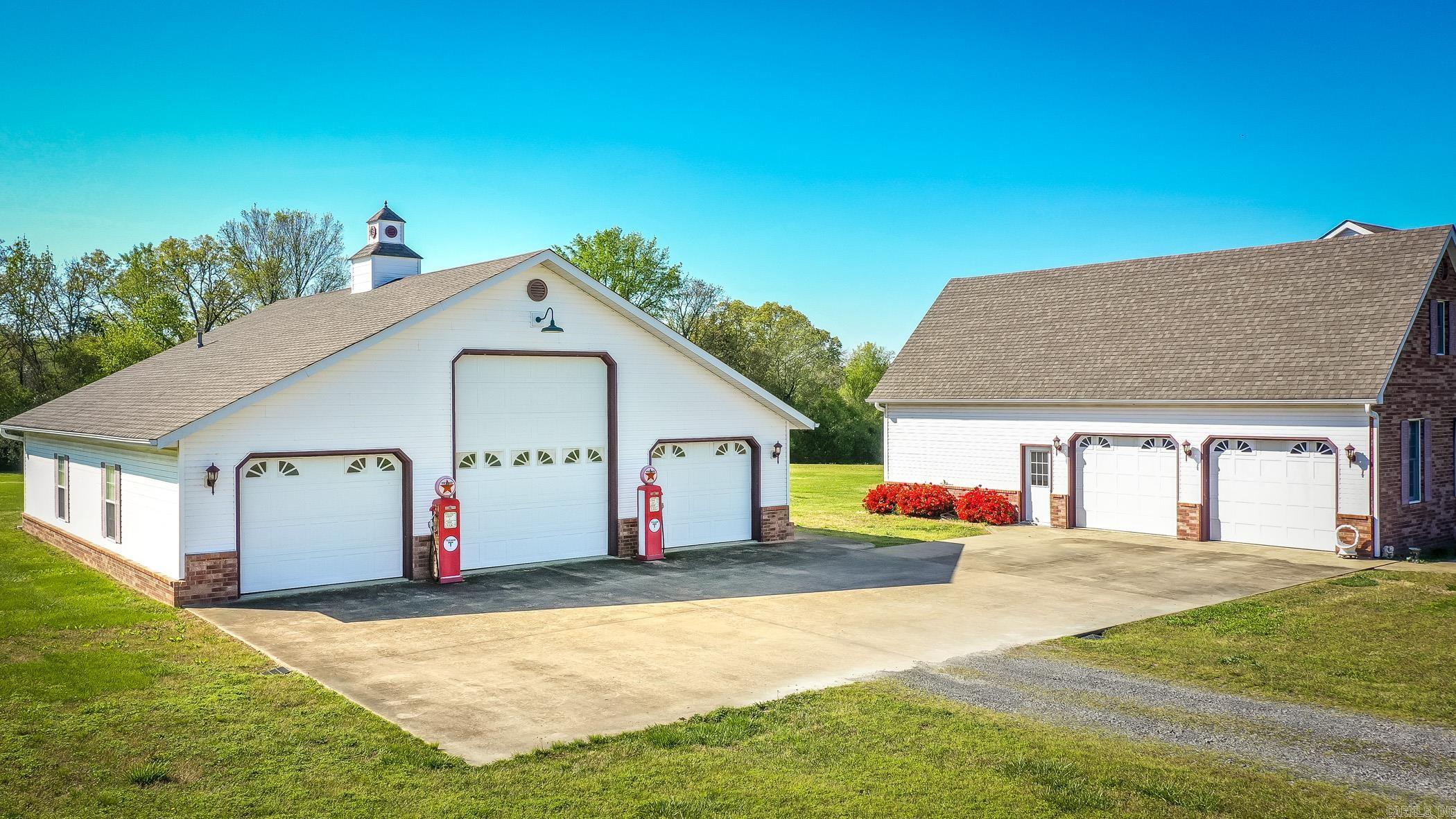 Meadow Brook Acres - Residential