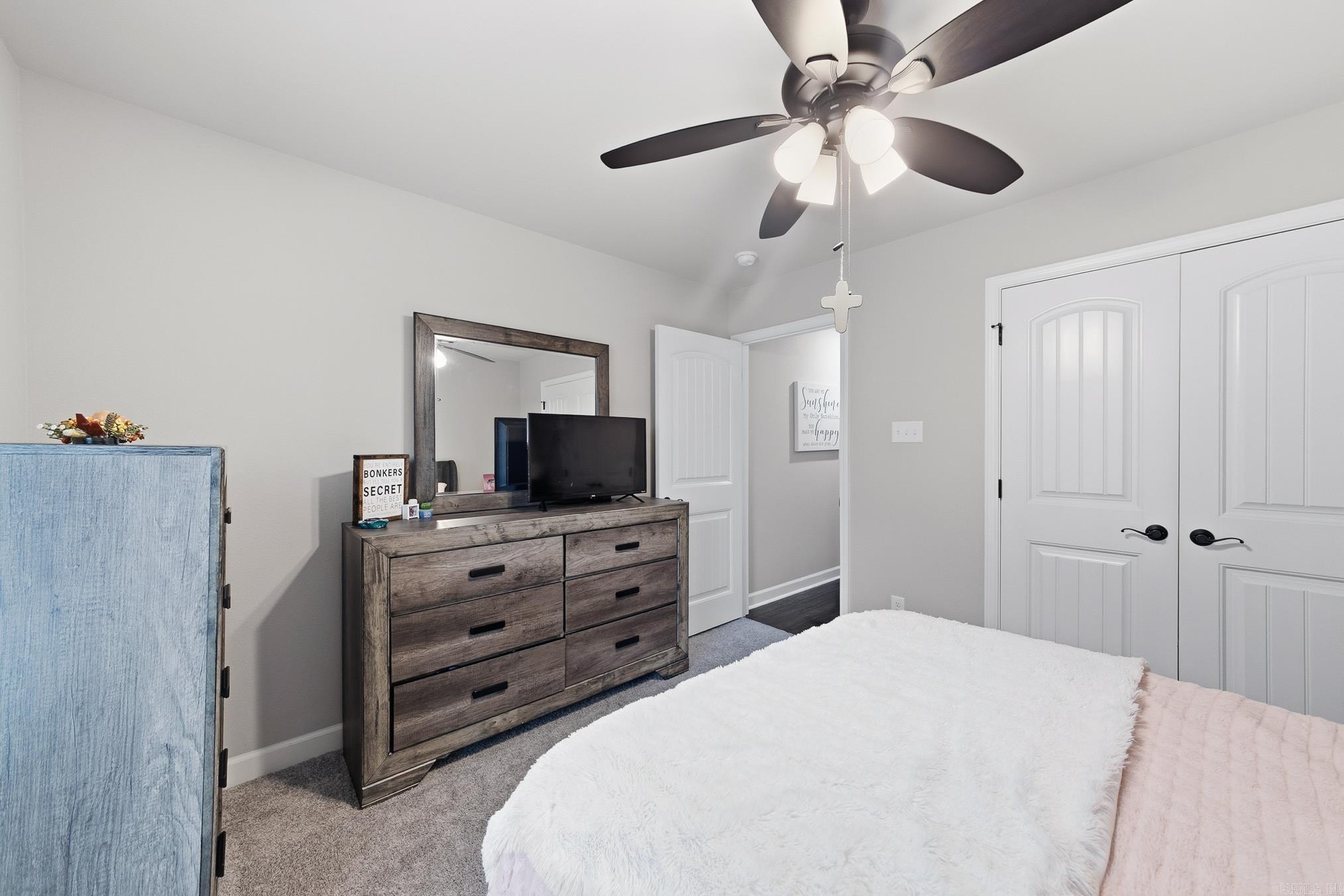 HERITAGE MEADOWS - Residential