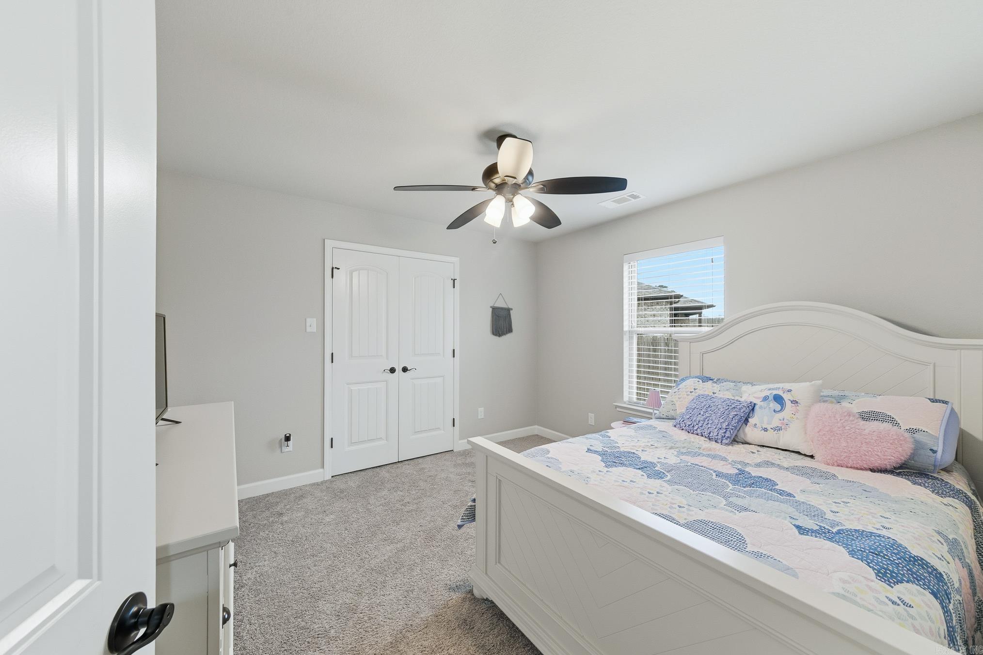 HERITAGE MEADOWS - Residential