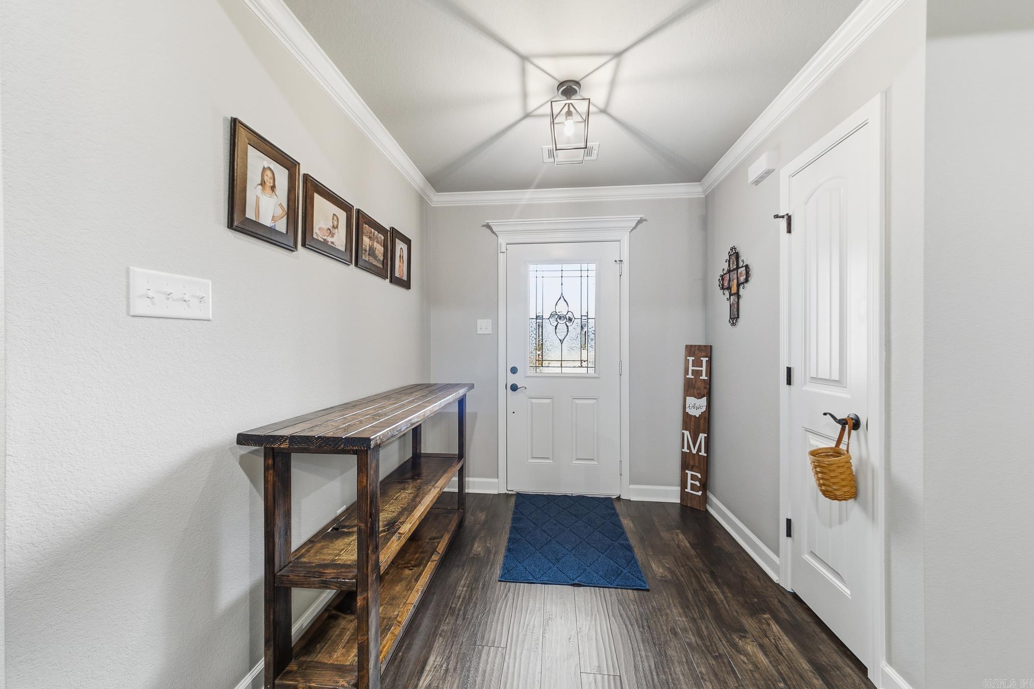 HERITAGE MEADOWS - Residential