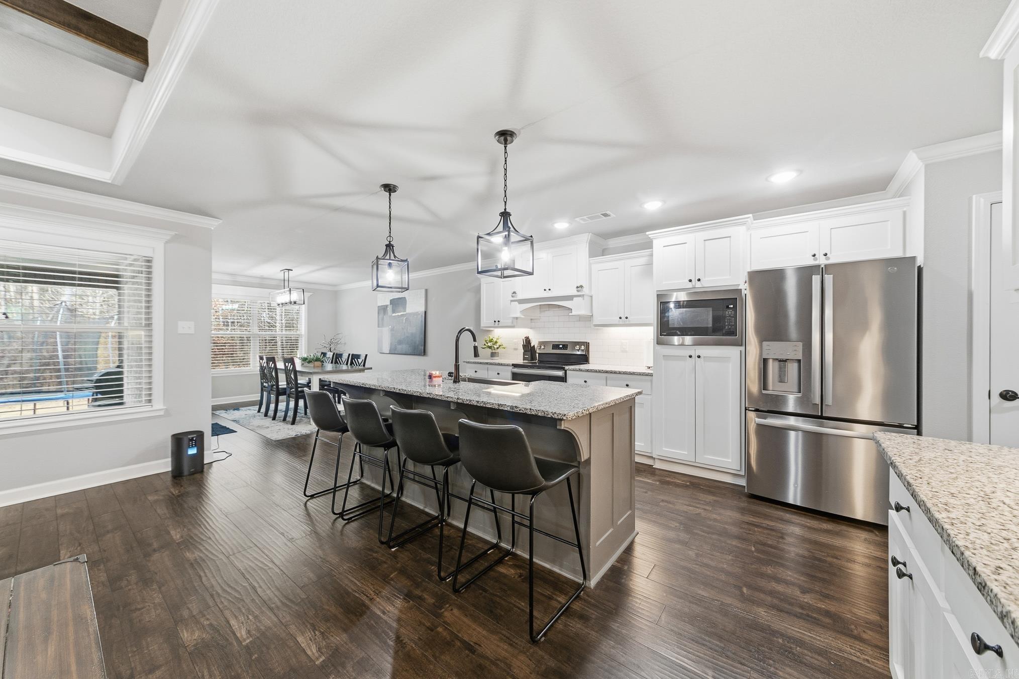 HERITAGE MEADOWS - Residential