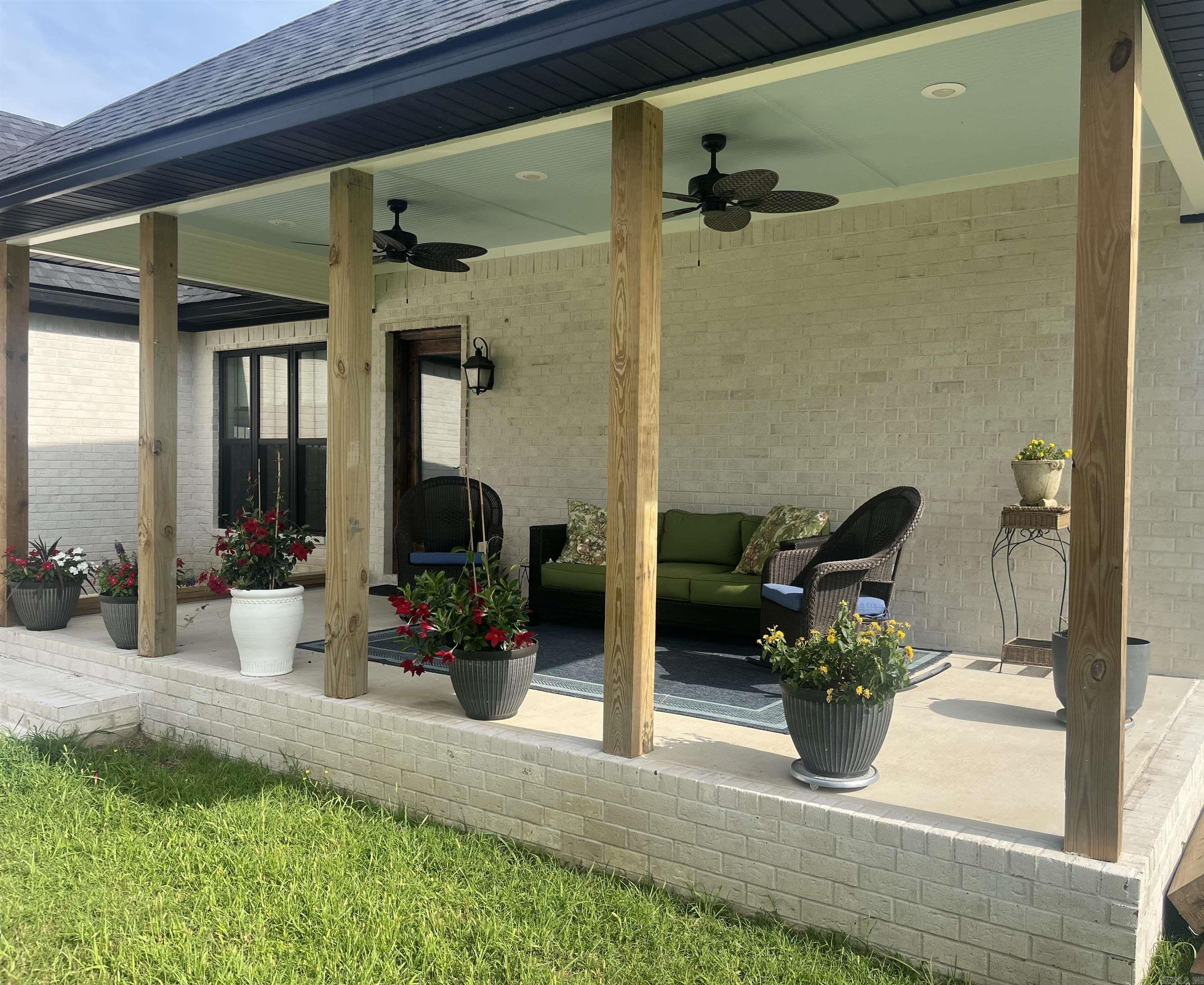 STELLA ESTATES - Residential