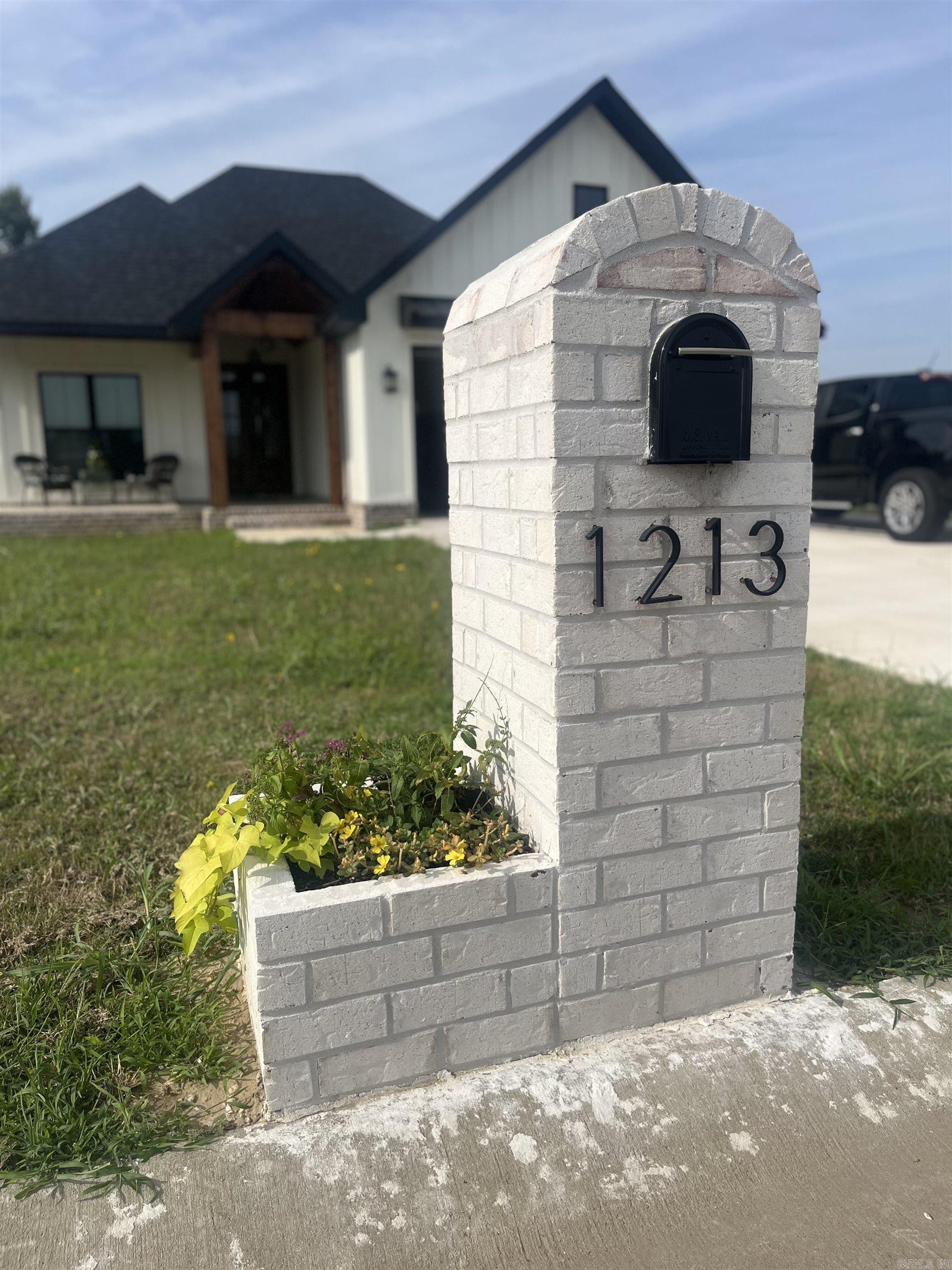 STELLA ESTATES - Residential