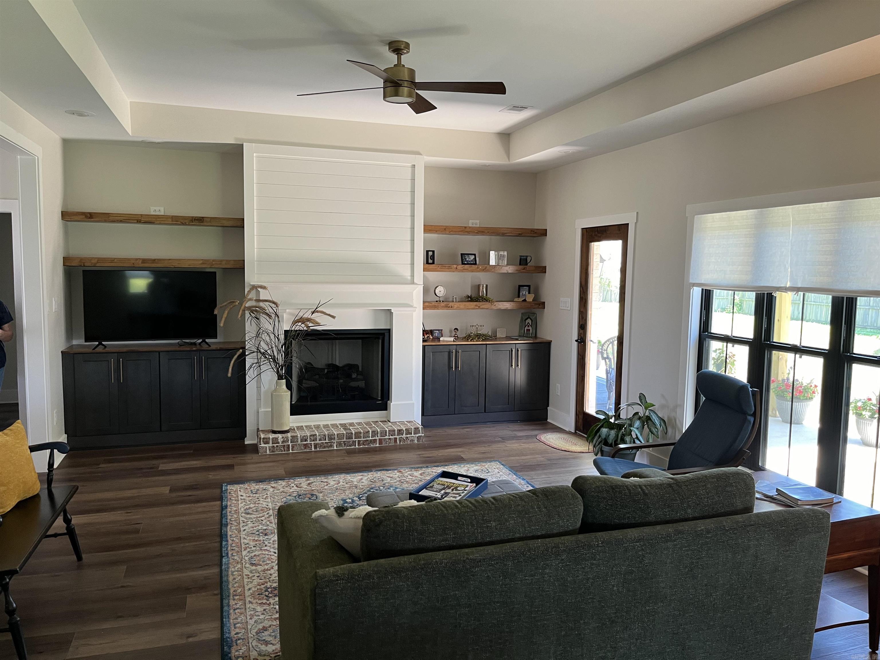 STELLA ESTATES - Residential