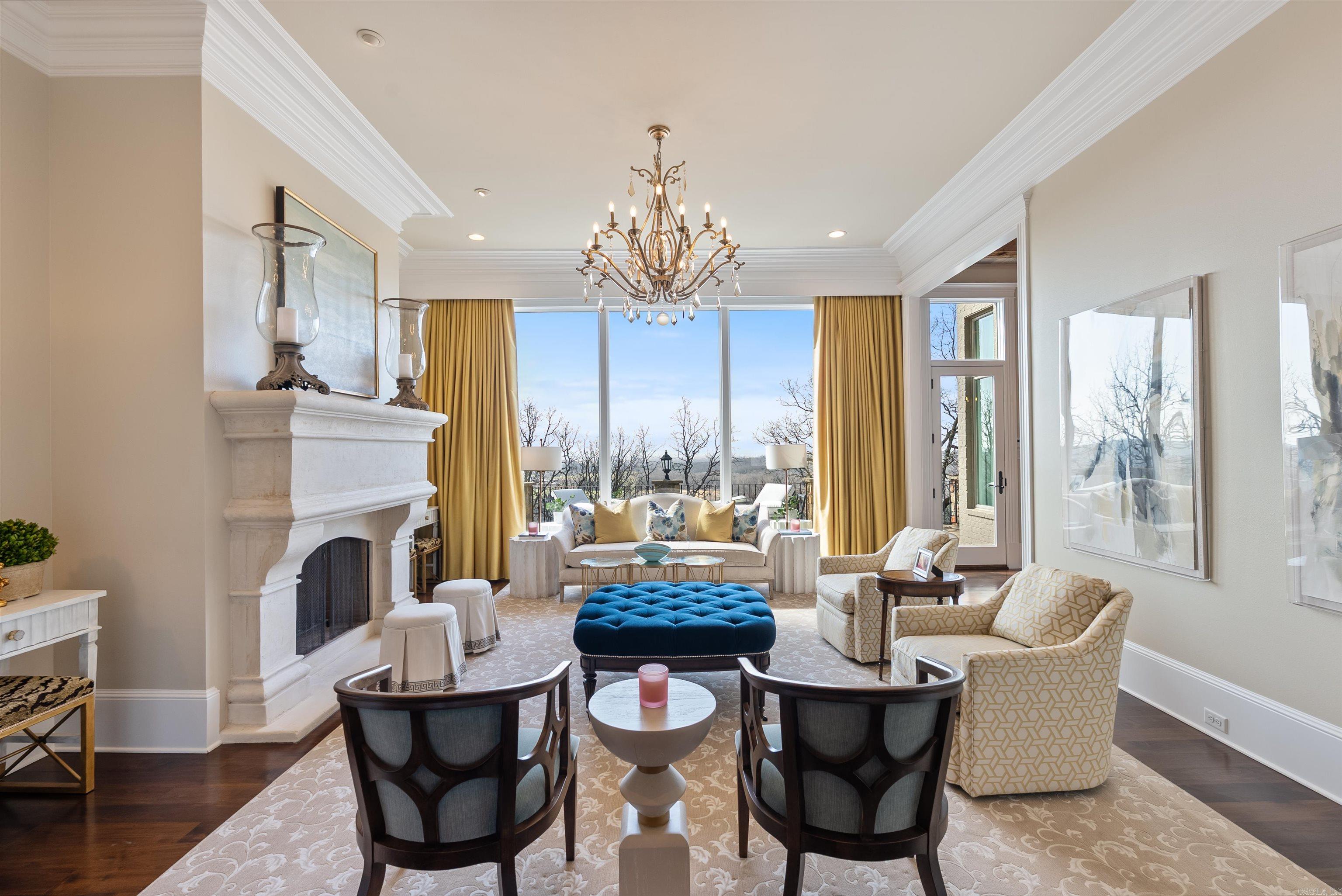MAJESTIC VALLEY - Residential