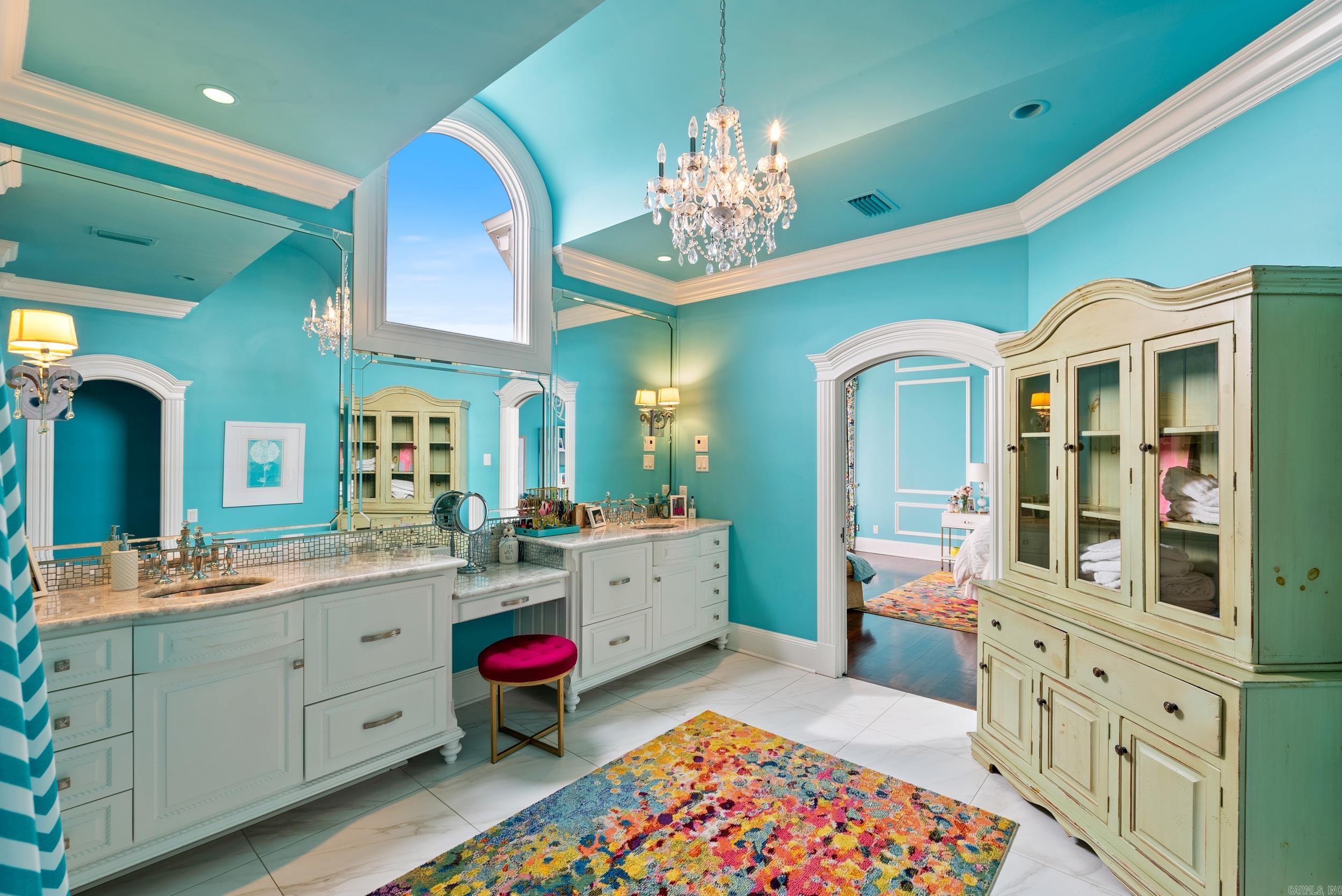 MAJESTIC VALLEY - Residential