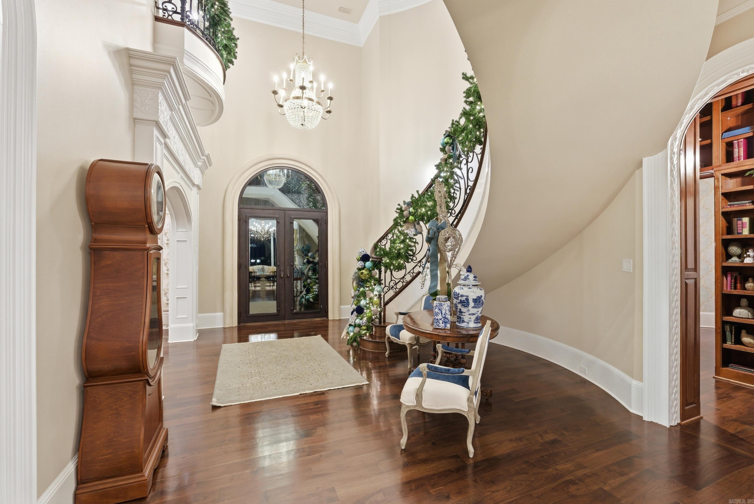 MAJESTIC VALLEY - Residential