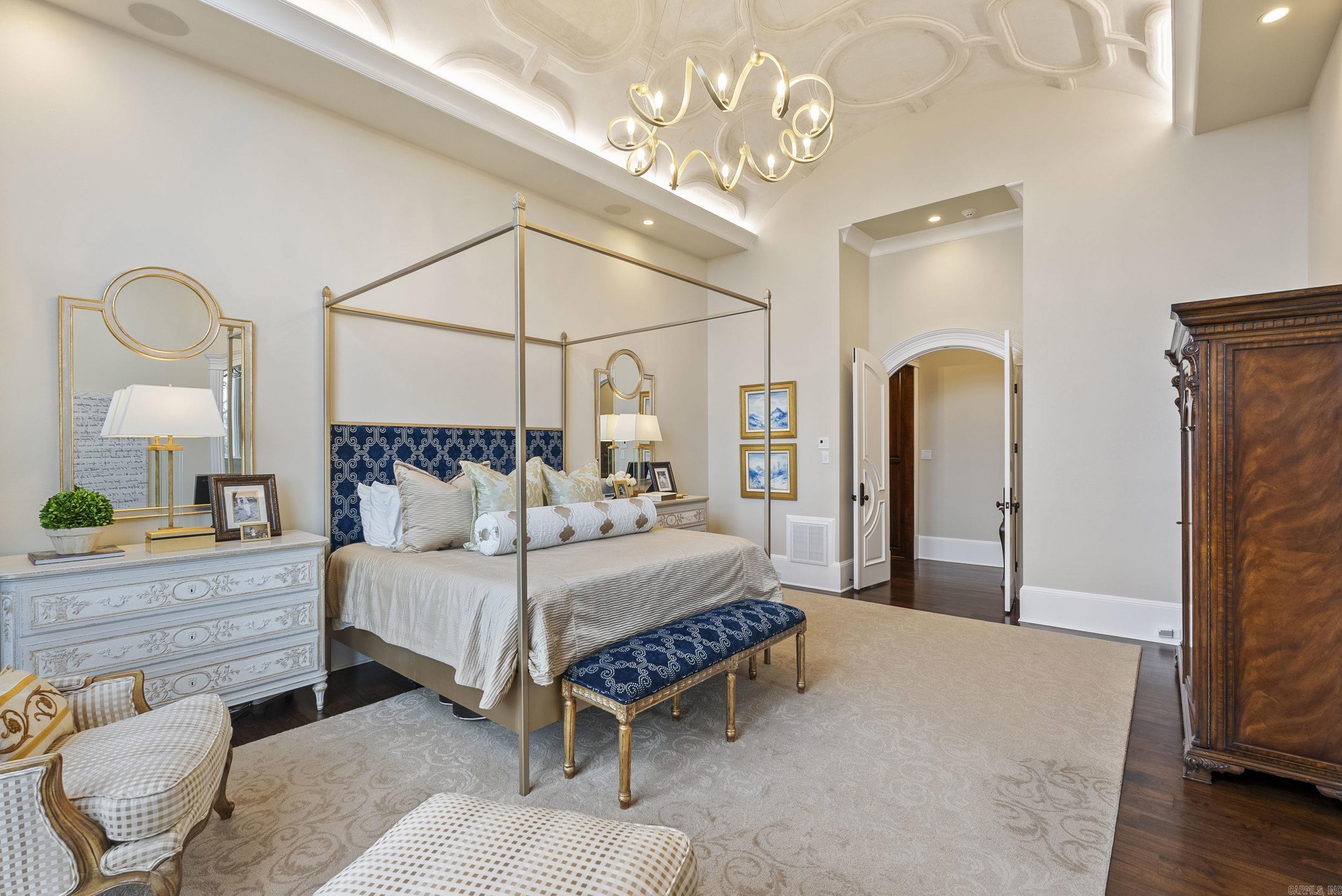 MAJESTIC VALLEY - Residential