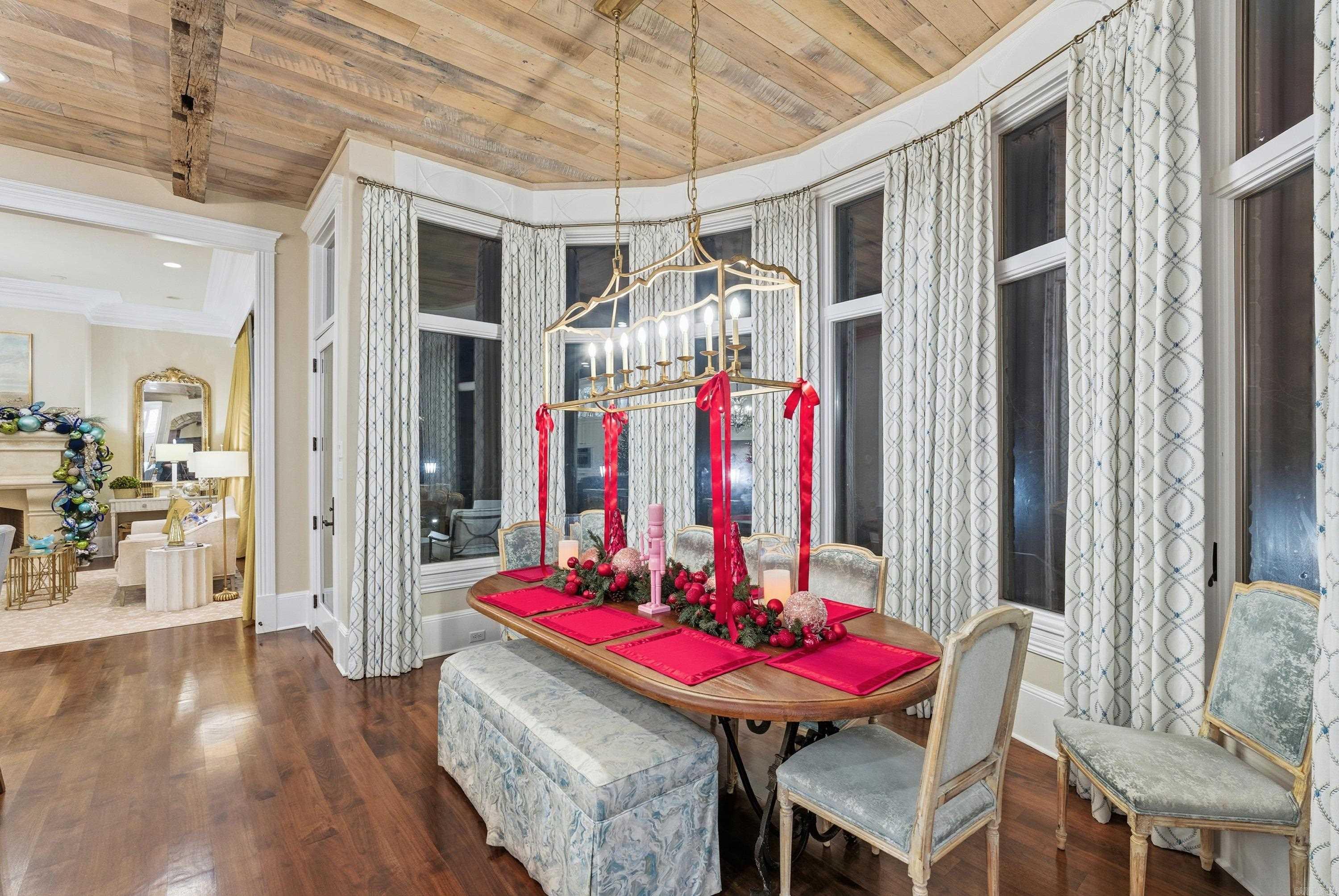 MAJESTIC VALLEY - Residential