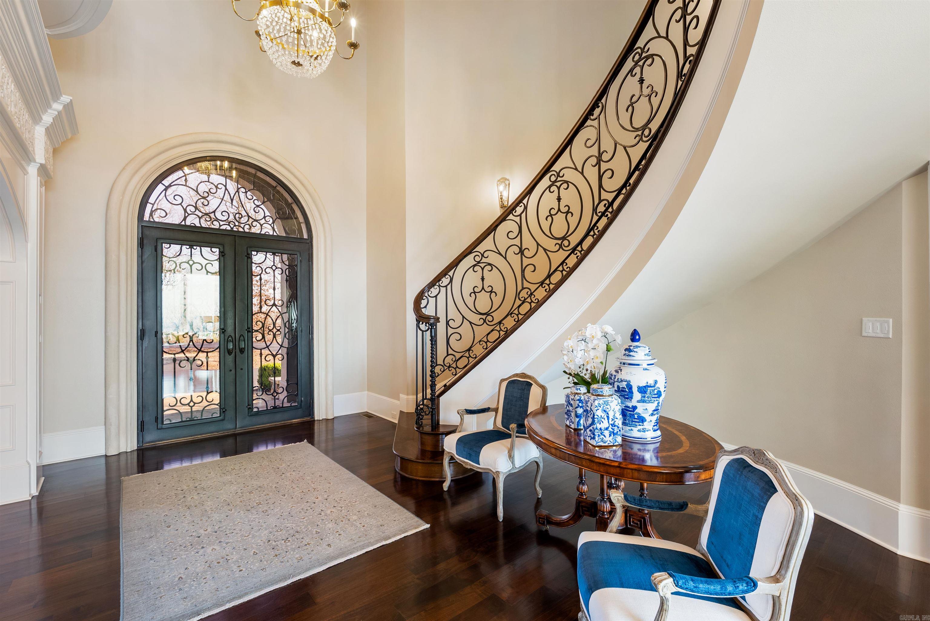 MAJESTIC VALLEY - Residential